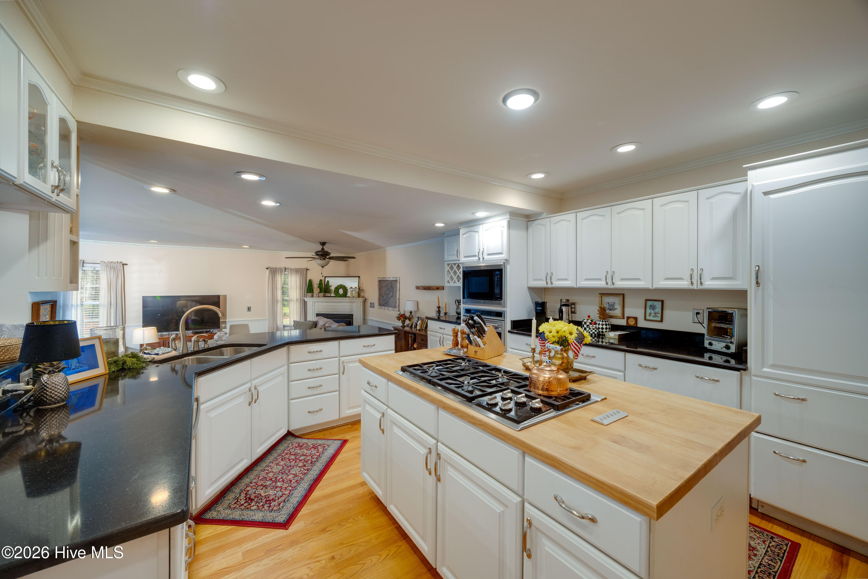 307 Alderson Road Property Photo 8