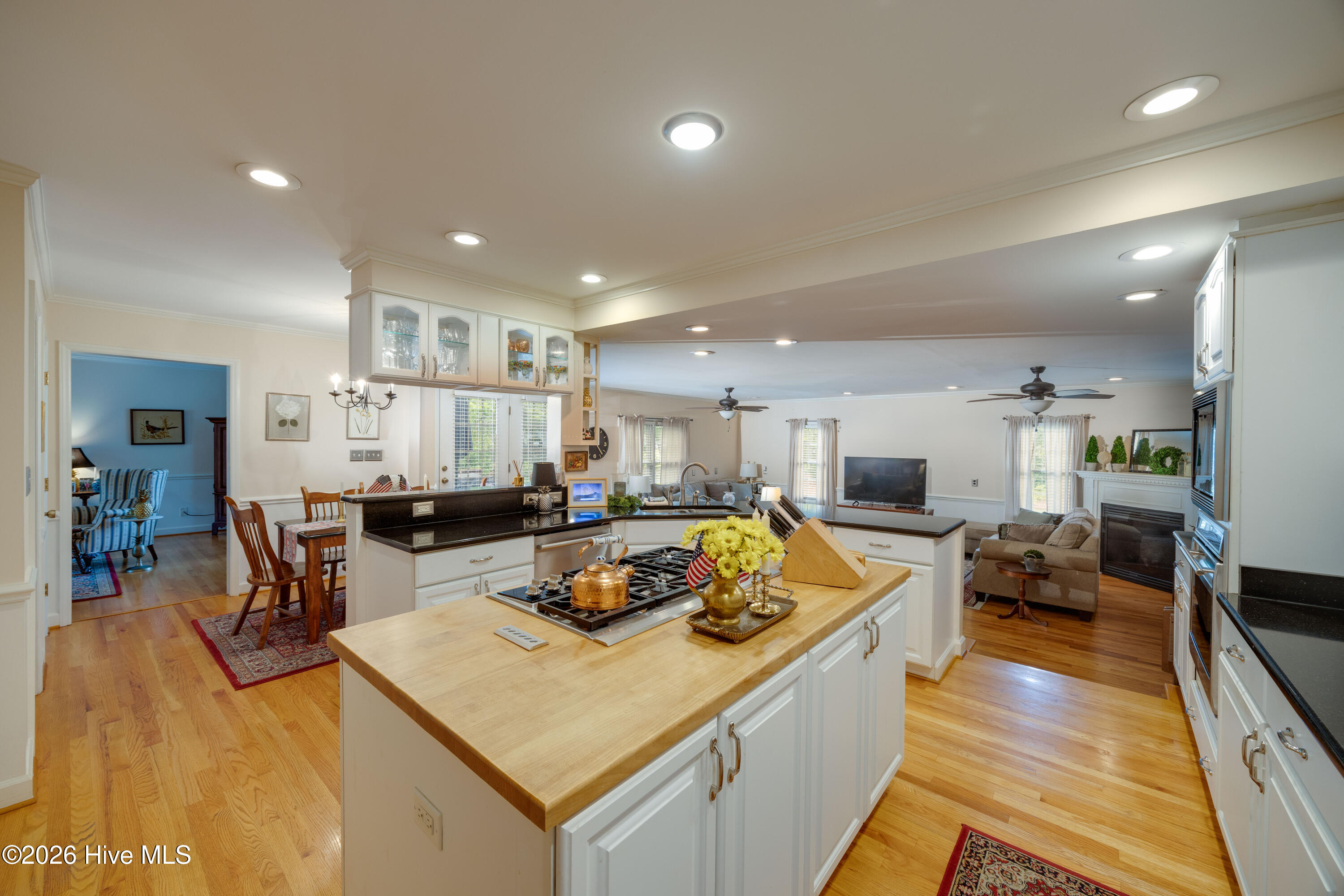 307 Alderson Road Property Photo 9