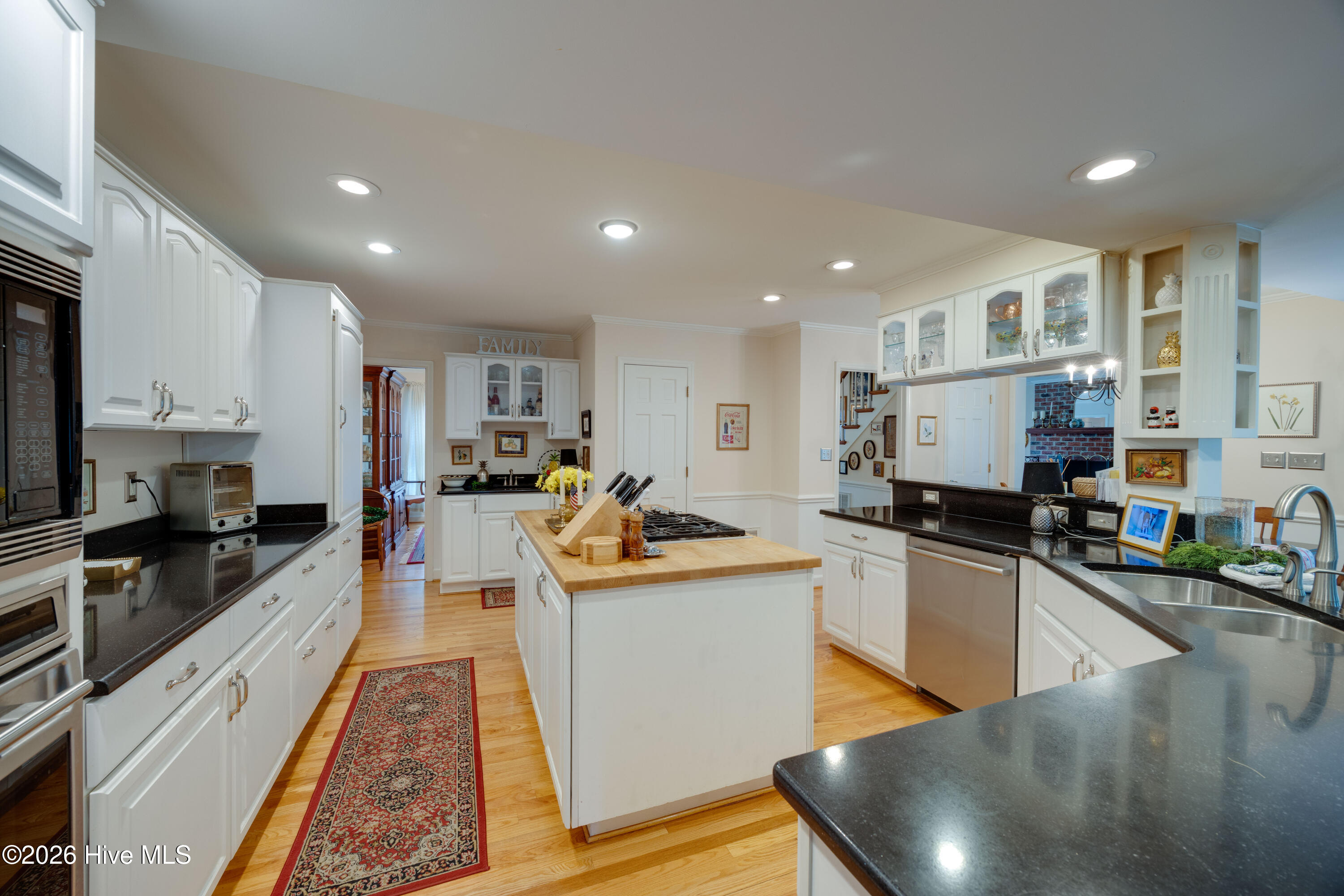 307 Alderson Road Property Photo 10