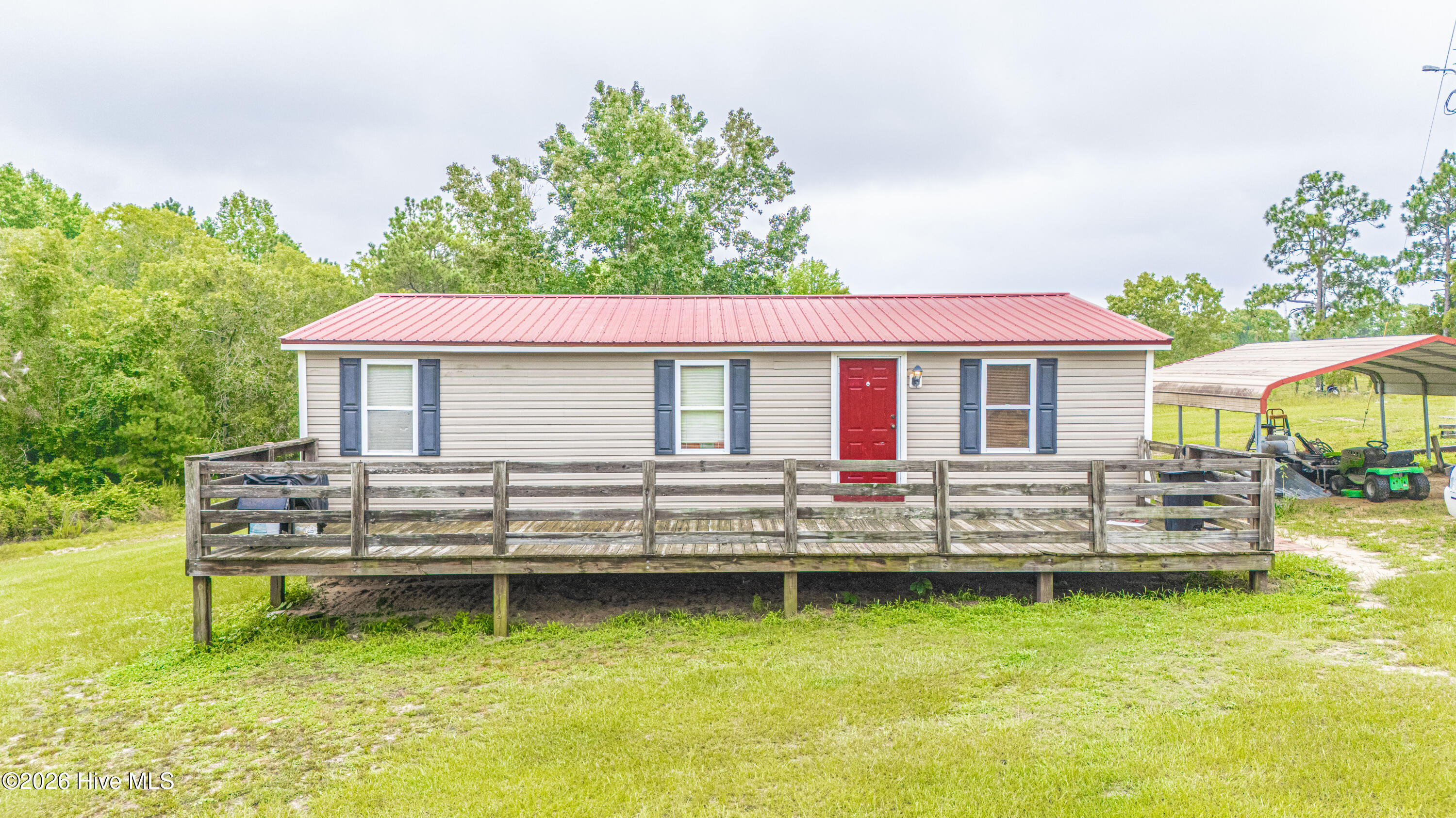 188 Willow Pond Drive Property Photo 3