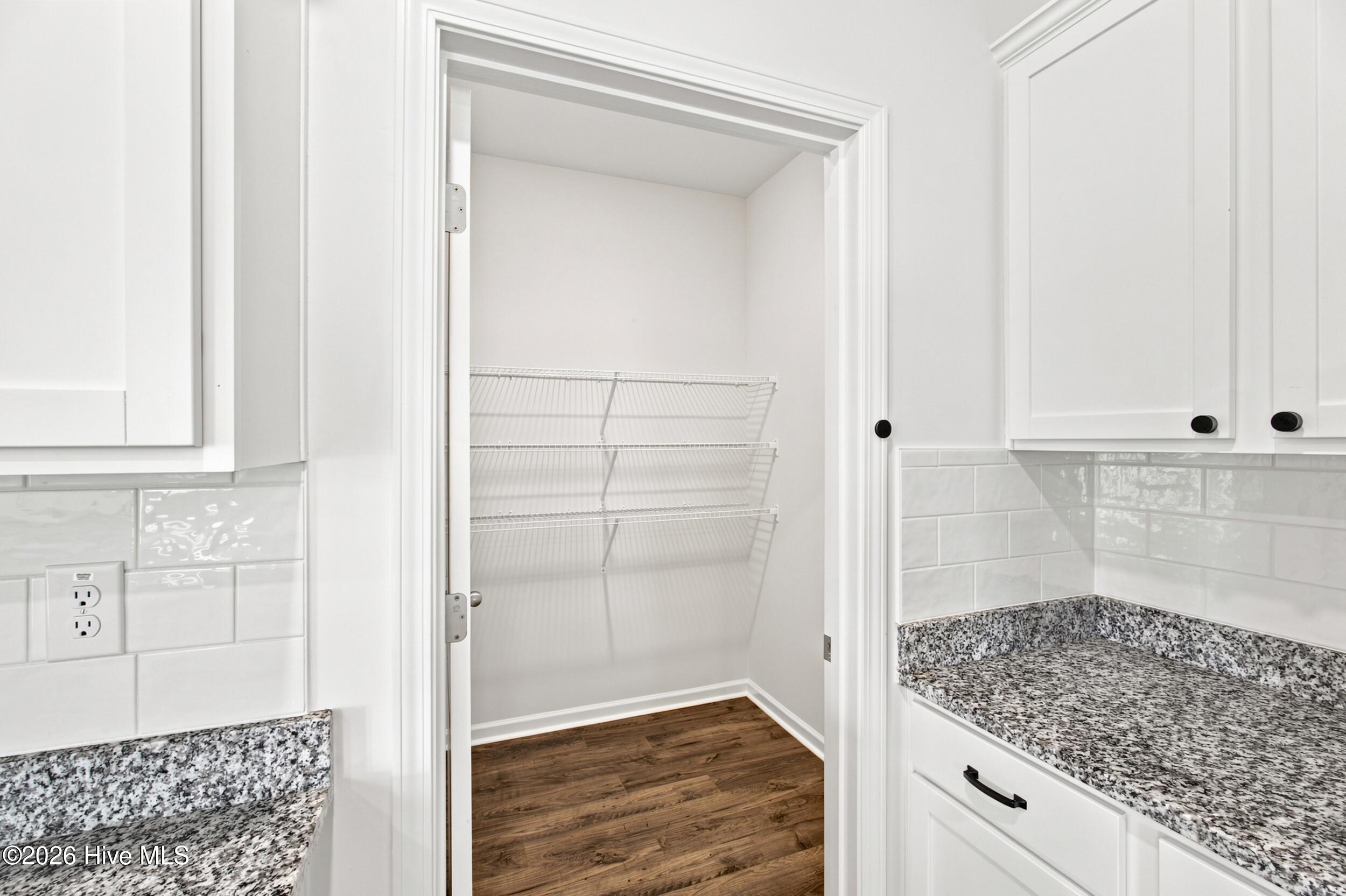 6053 Beadlow Street Property Photo 15