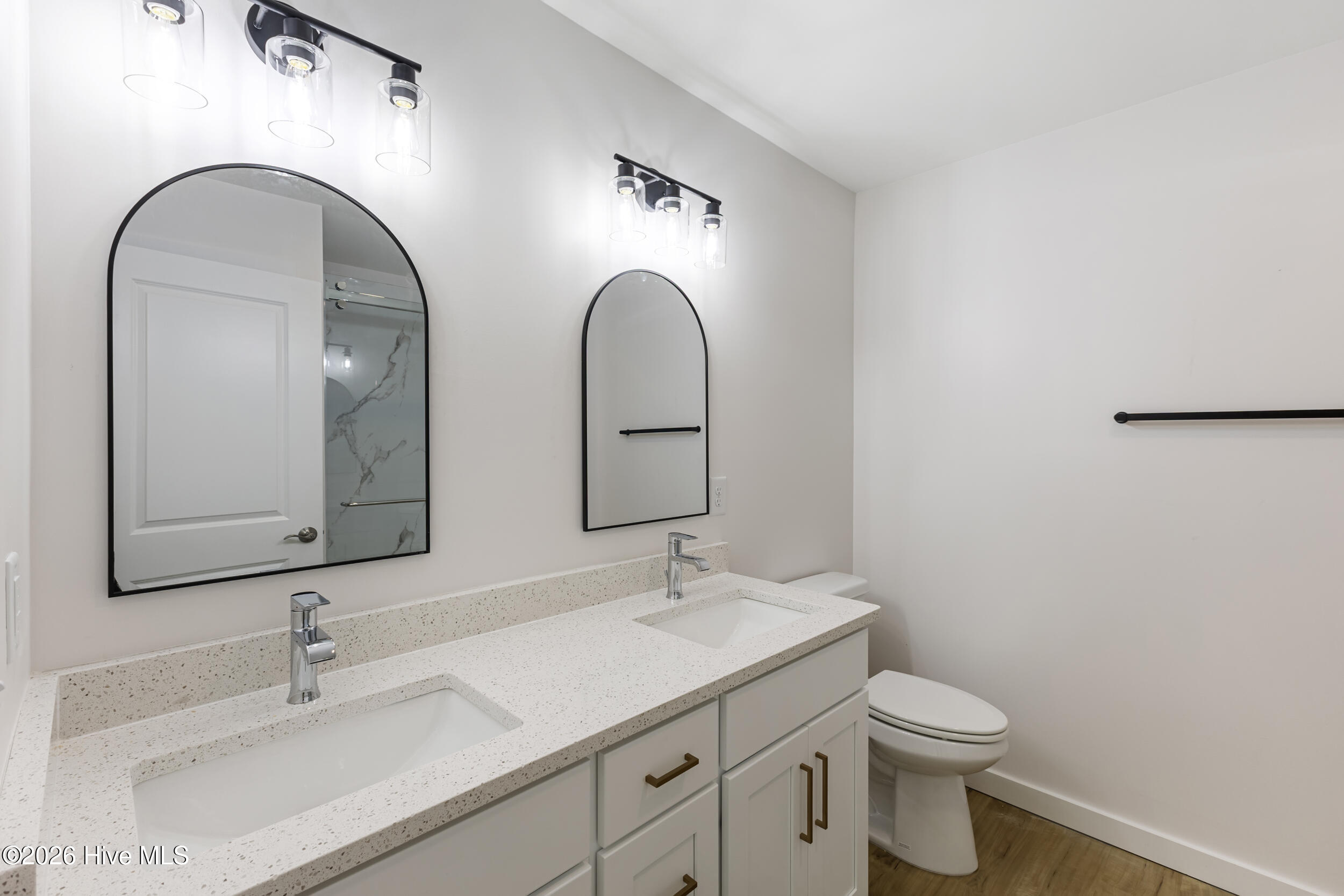 607 Marstellar Street Property Photo 25