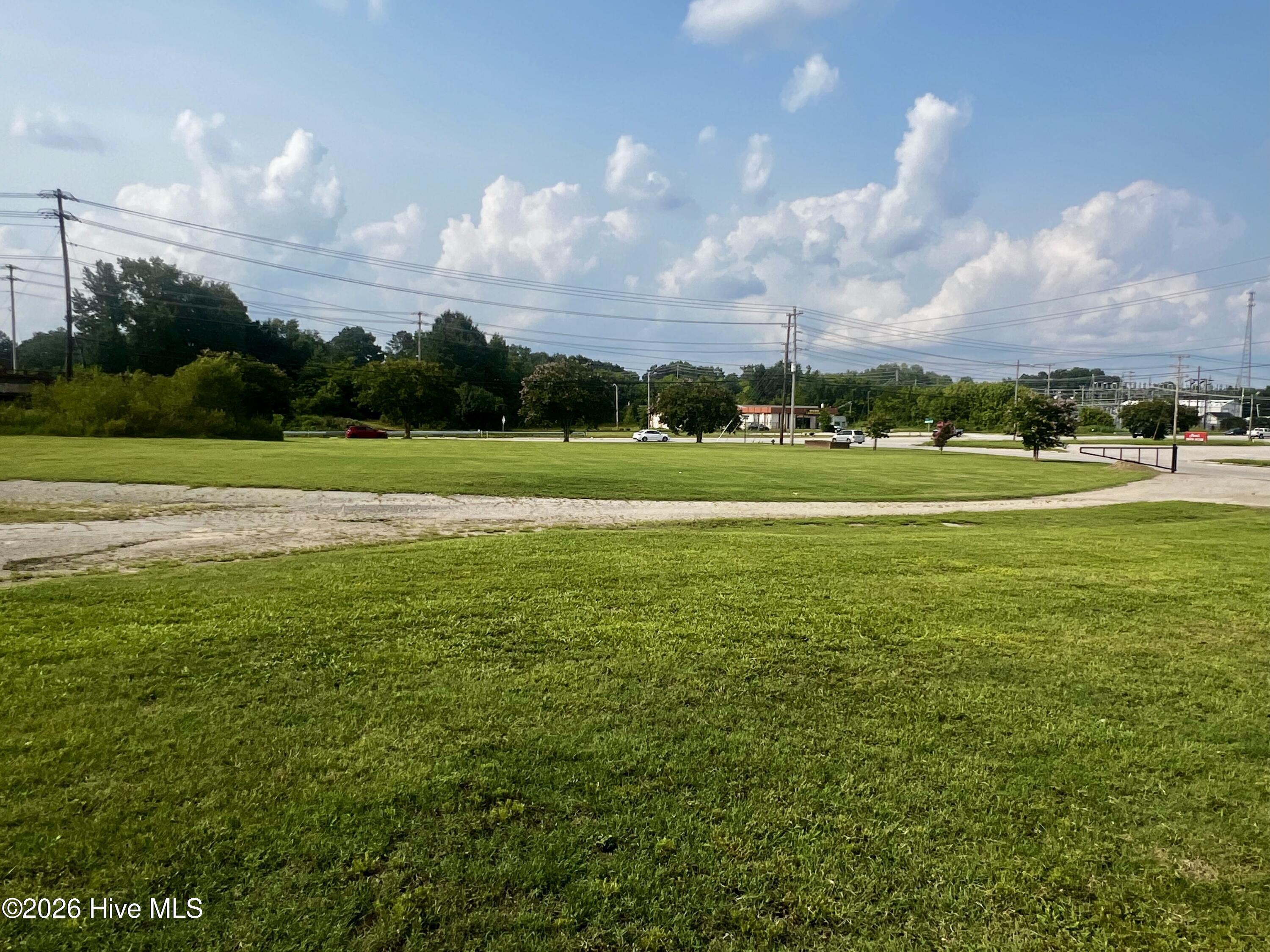 6799 Ward Boulevard Property Photo 3