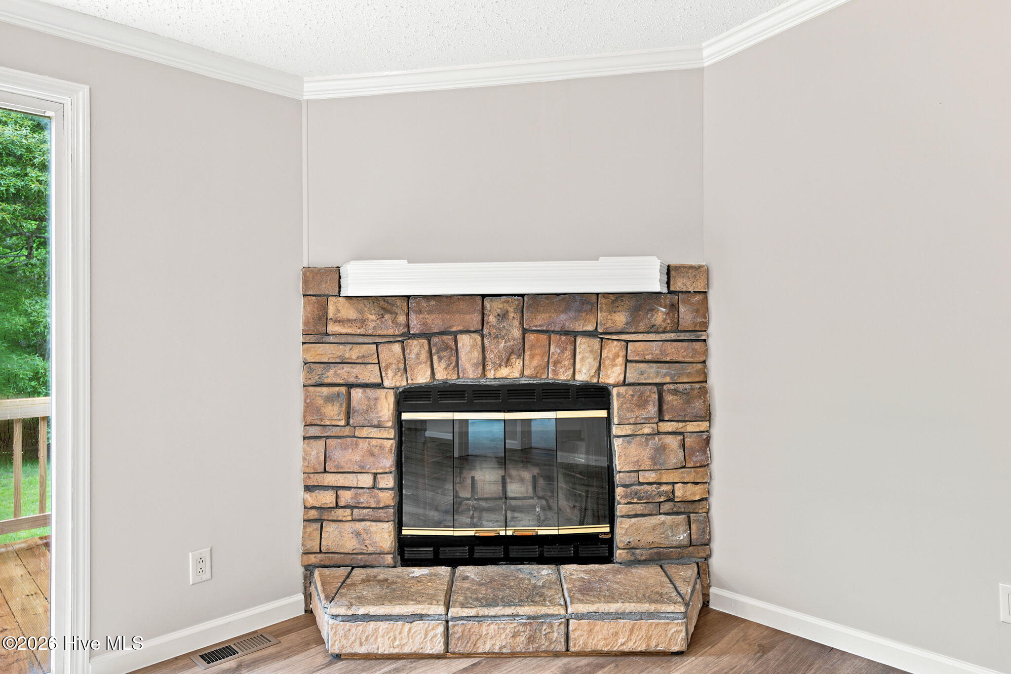 320 Macdonald Boulevard Property Photo 30