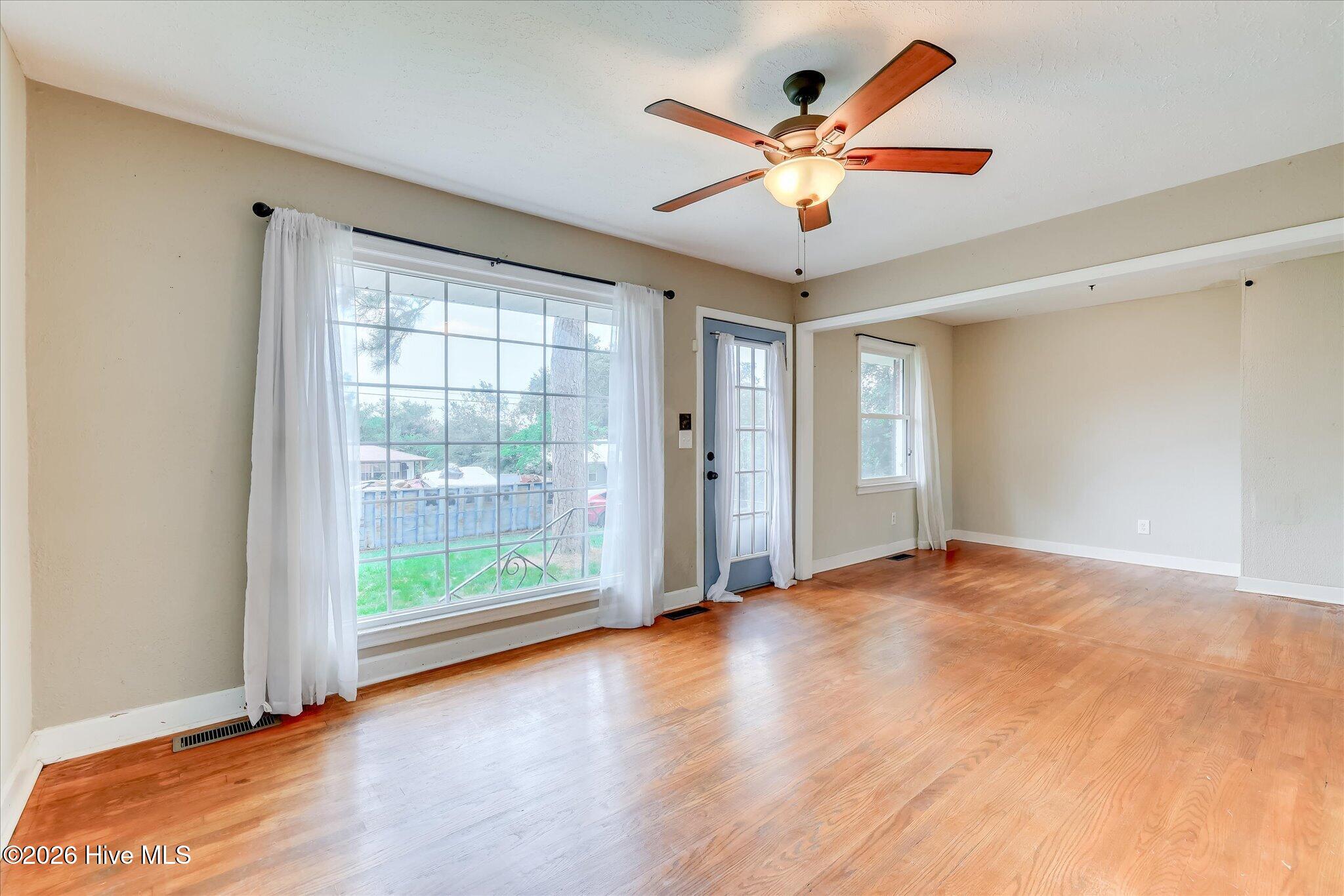 423 Audubon Circle Property Photo 2