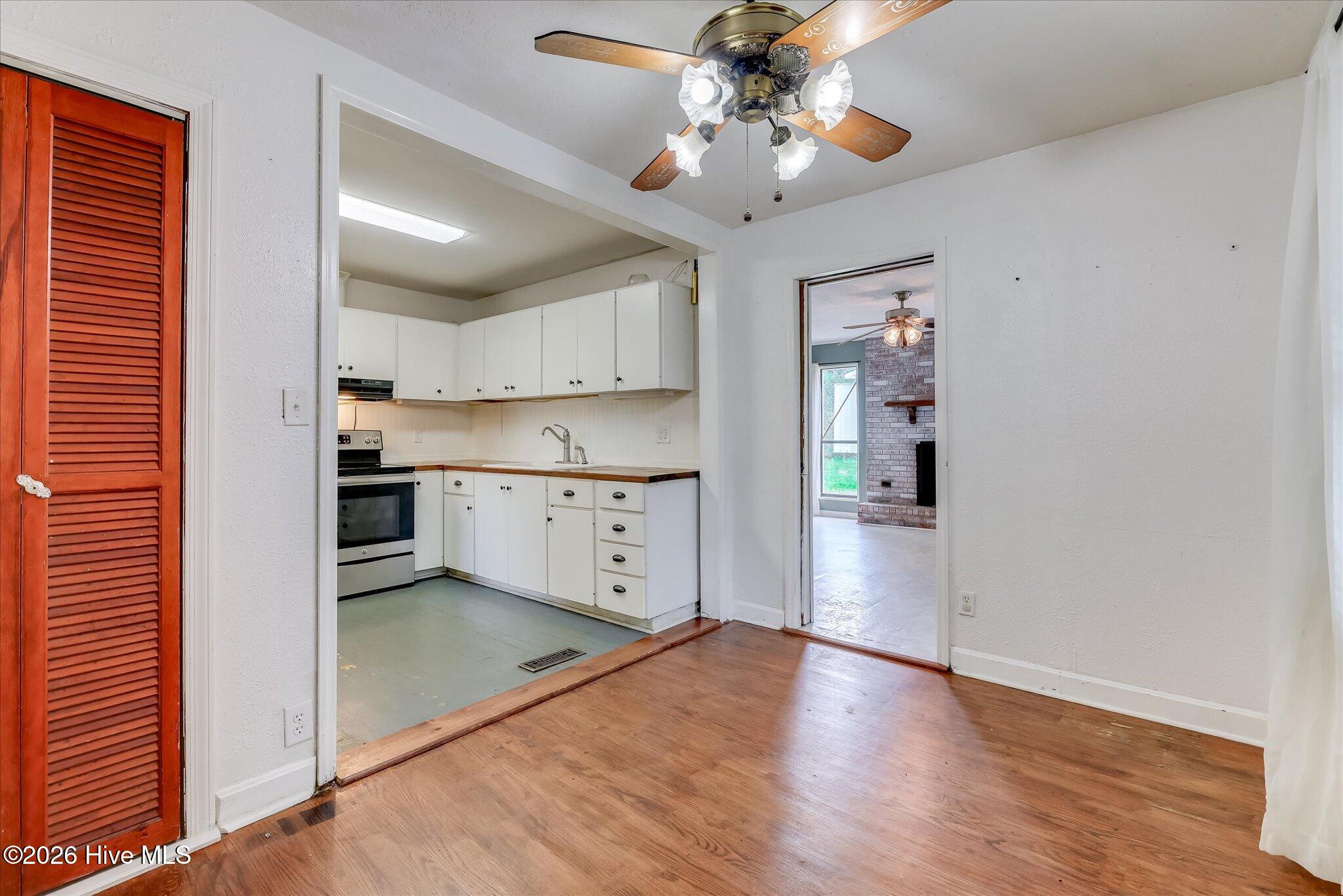 423 Audubon Circle Property Photo 18