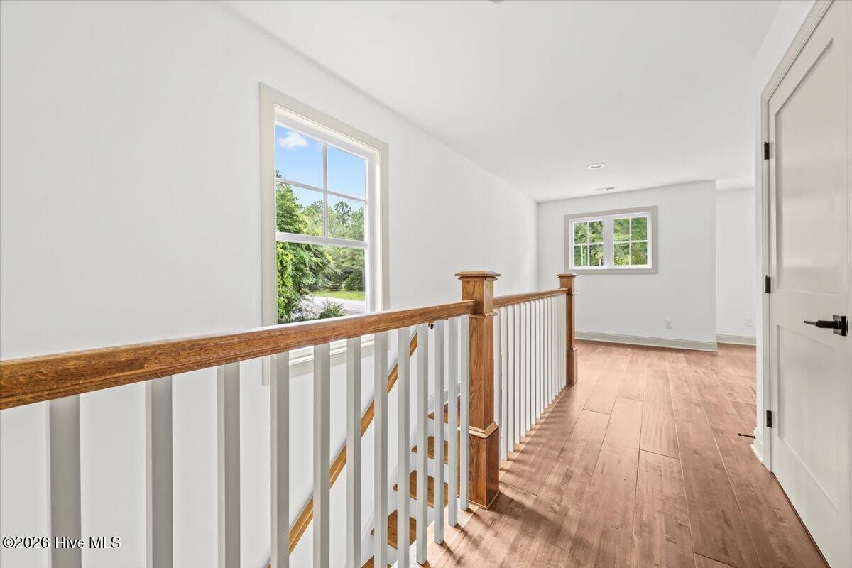 1395 N May Street Property Photo 39