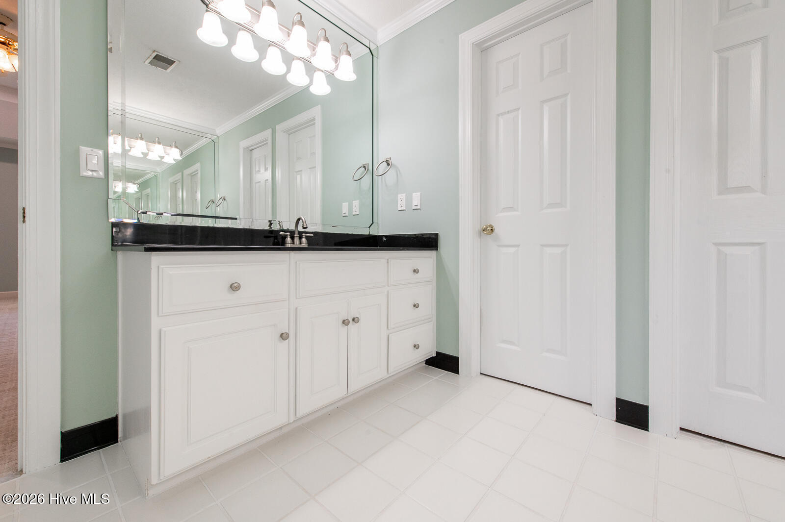 605 Whitewood Way Property Photo 18