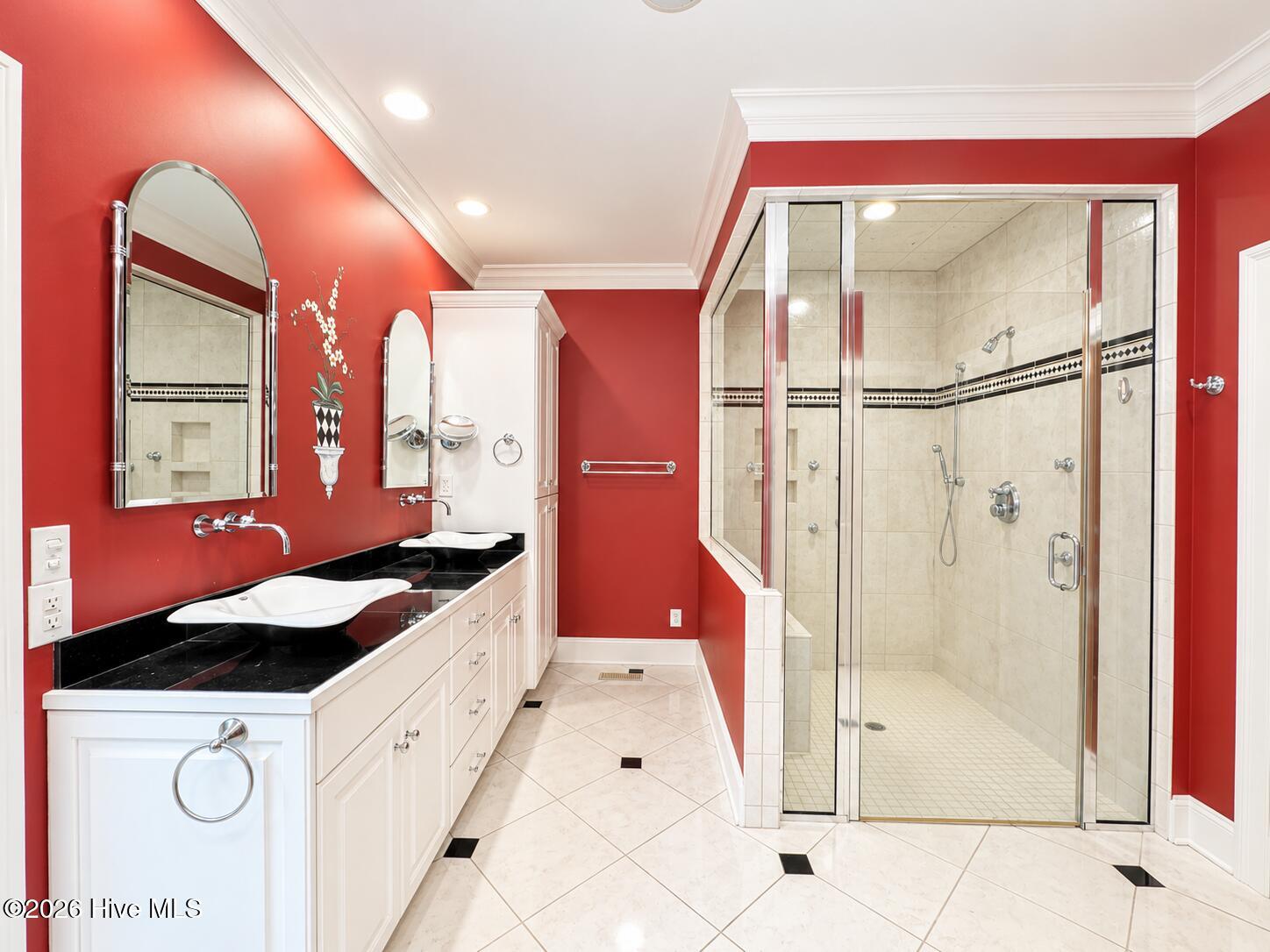 622 Lake Shore Drive Property Photo 35