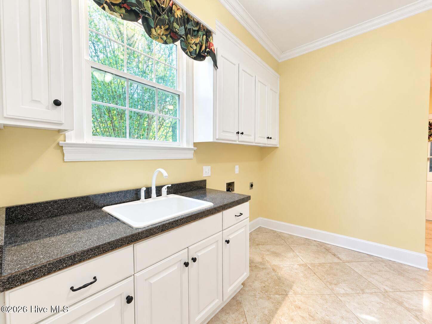 622 Lake Shore Drive Property Photo 57
