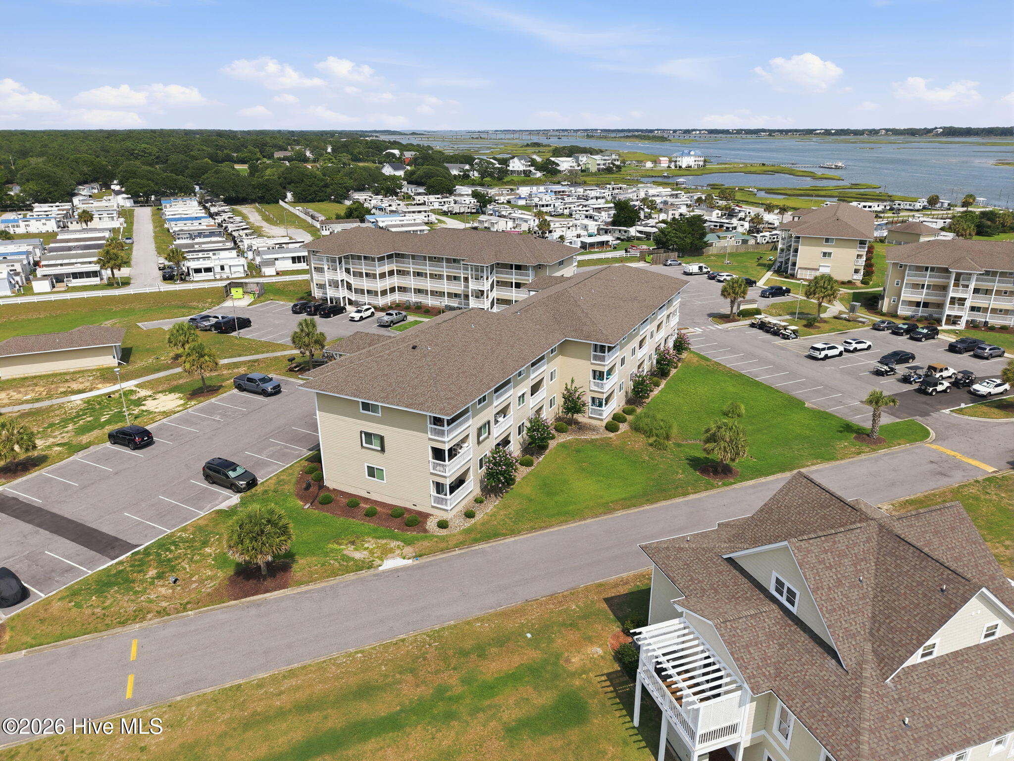 650 Cedar Point Boulevard C21 Property Photo 3