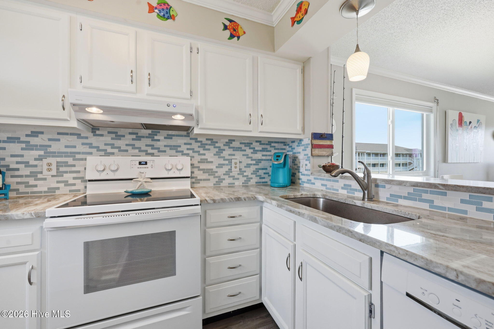 650 Cedar Point Boulevard C21 Property Photo 15