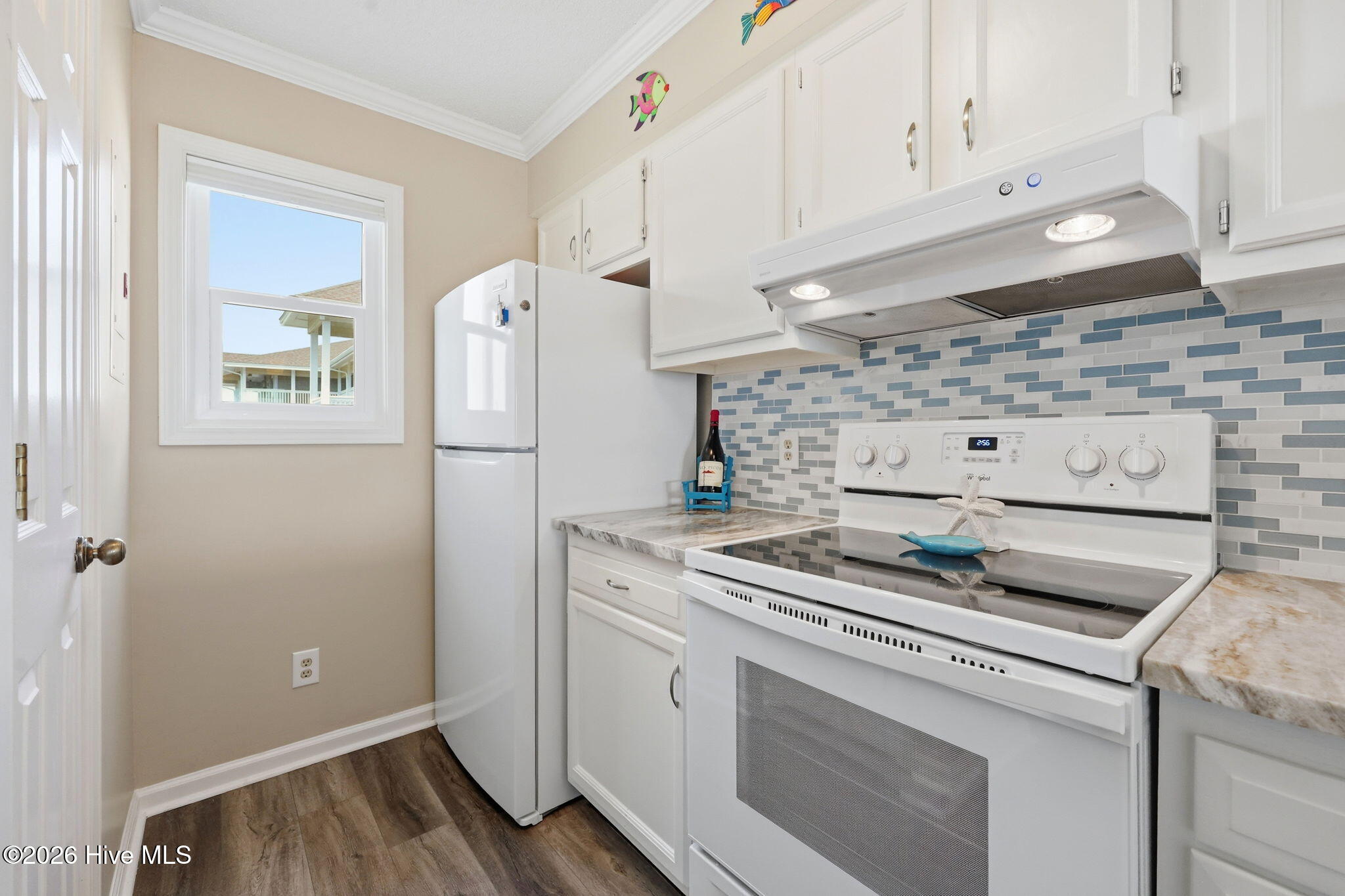 650 Cedar Point Boulevard C21 Property Photo 16