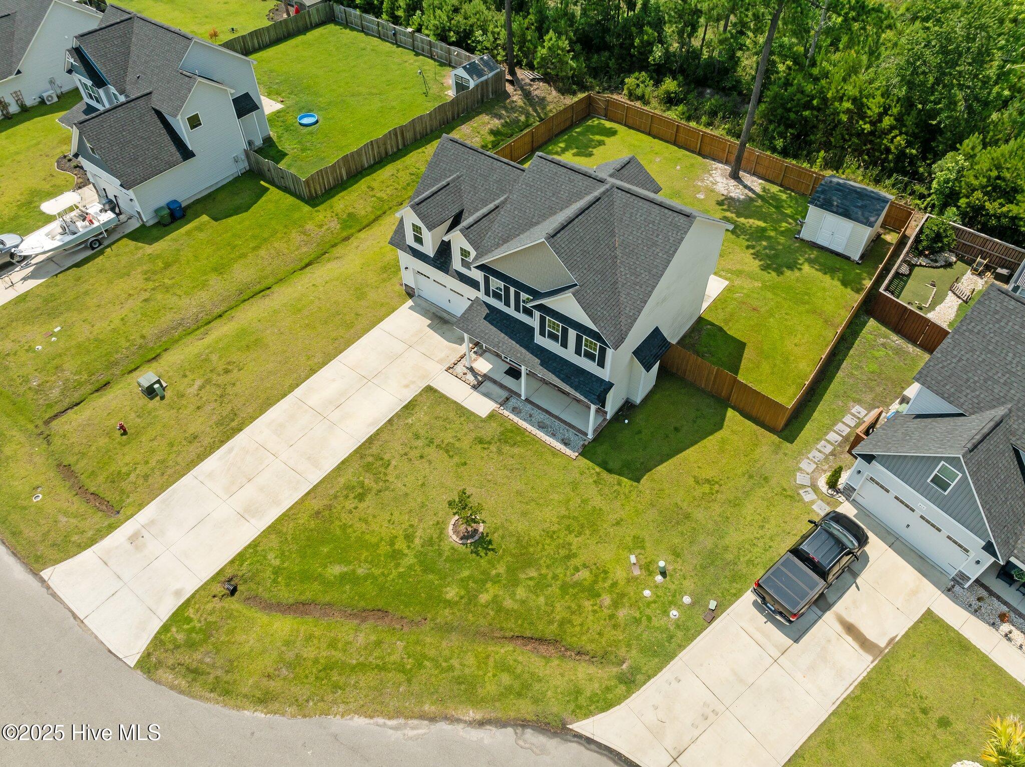 413 Wind Sail Court Property Photo 34