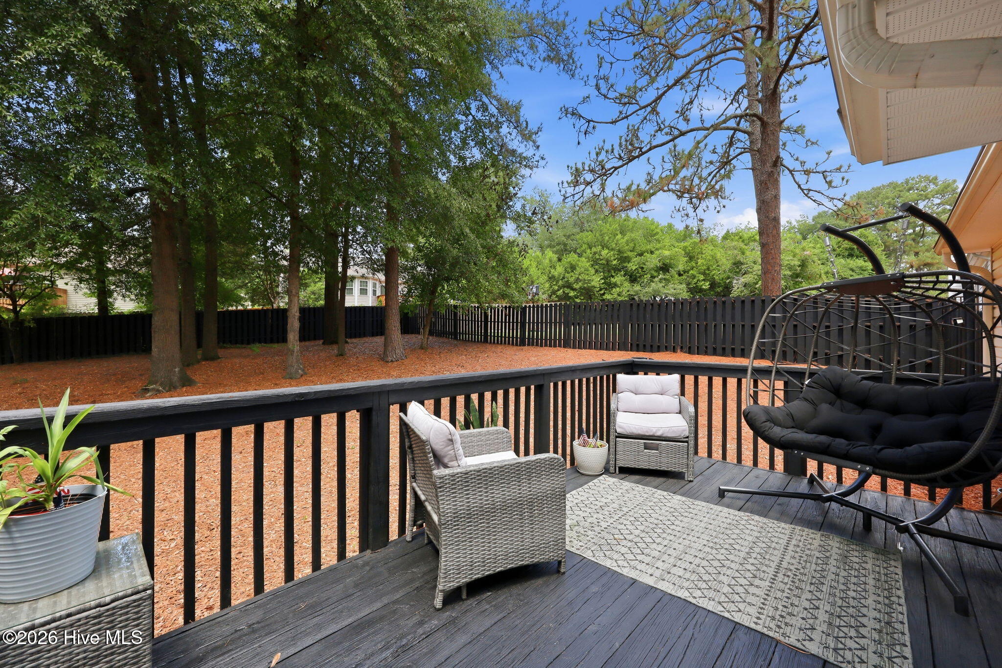 2405 Longleaf Drive W Property Photo 31