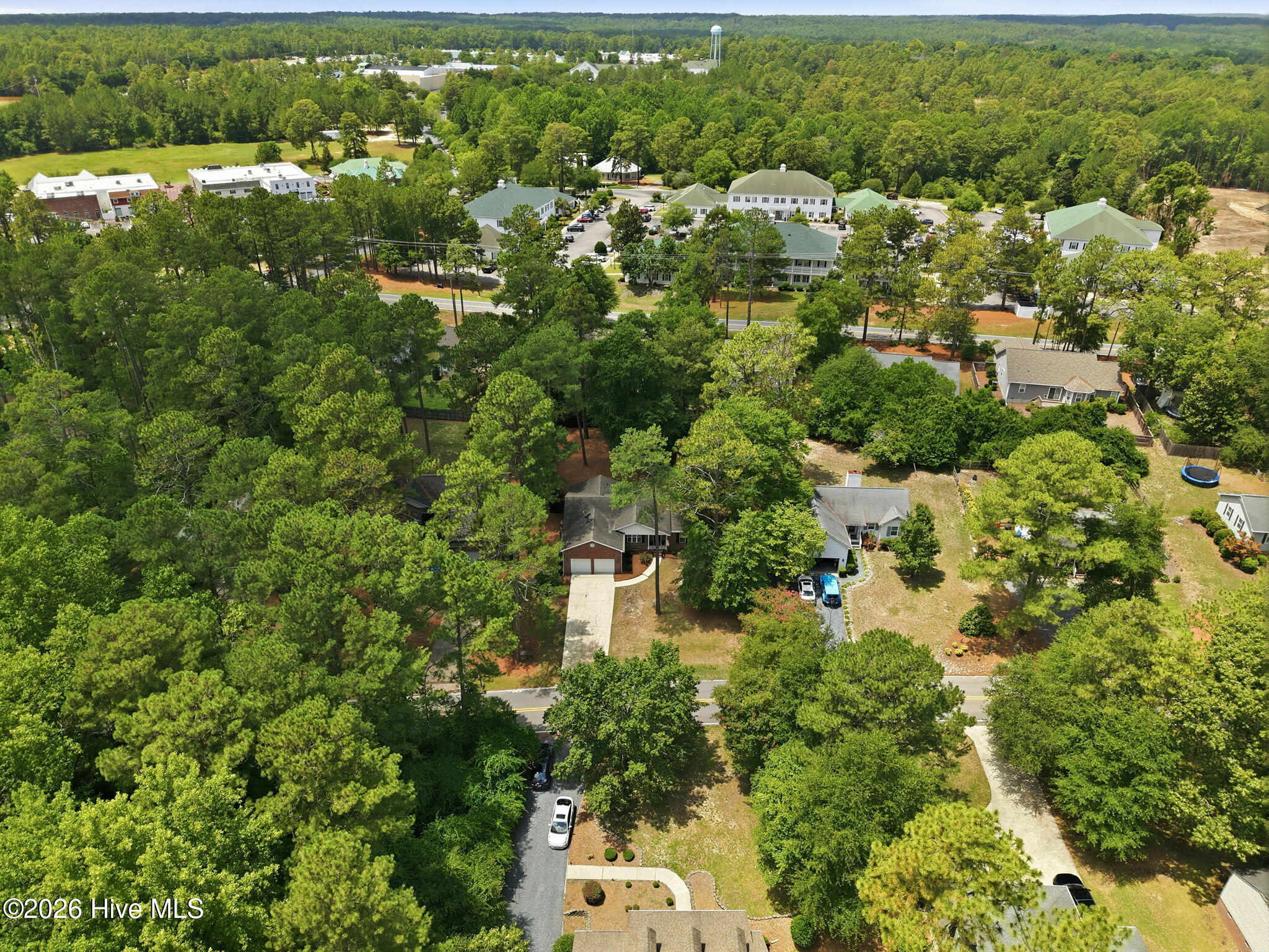 2405 Longleaf Drive W Property Photo 41