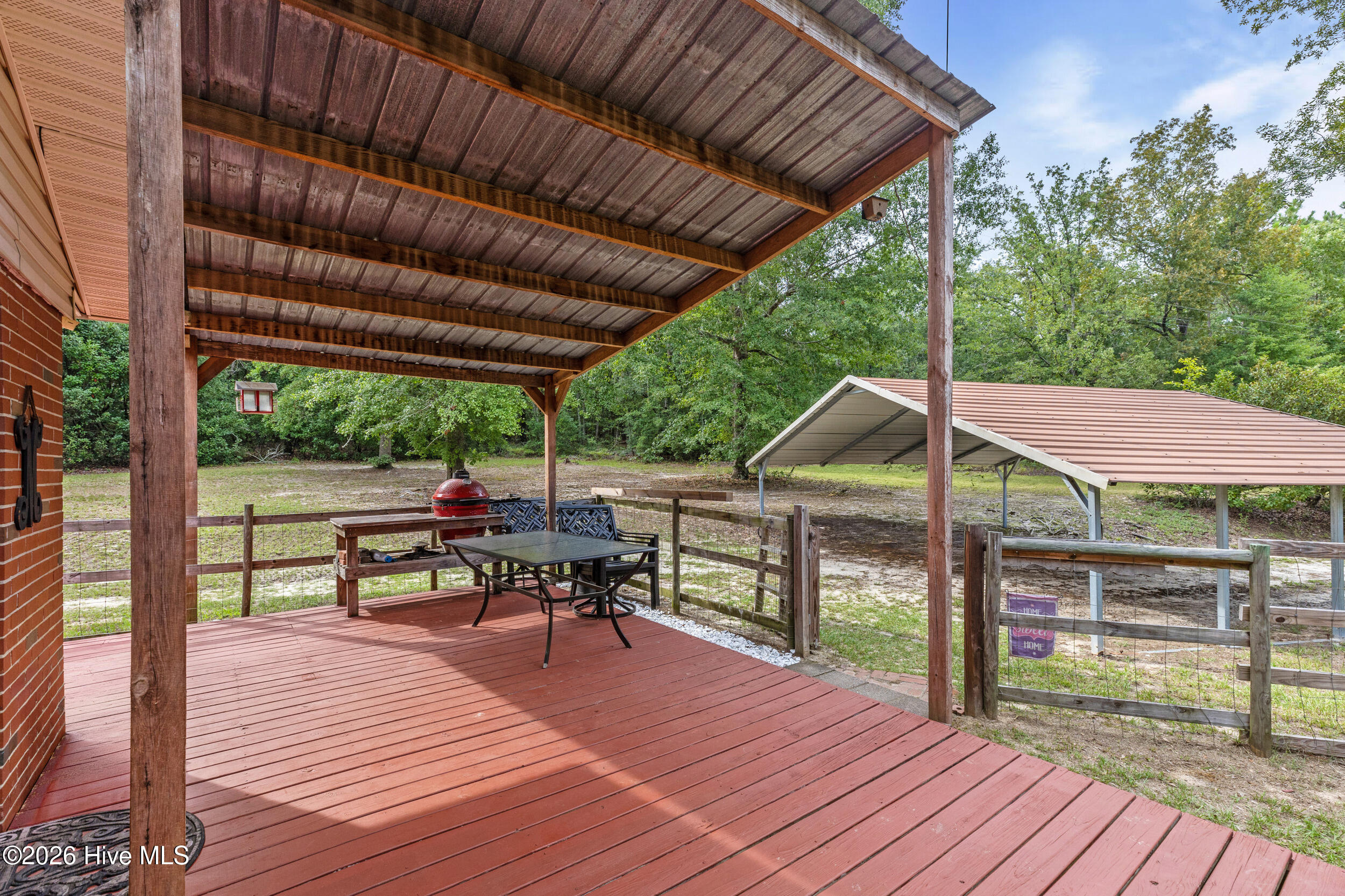 664 S Dixie Road Property Photo 6