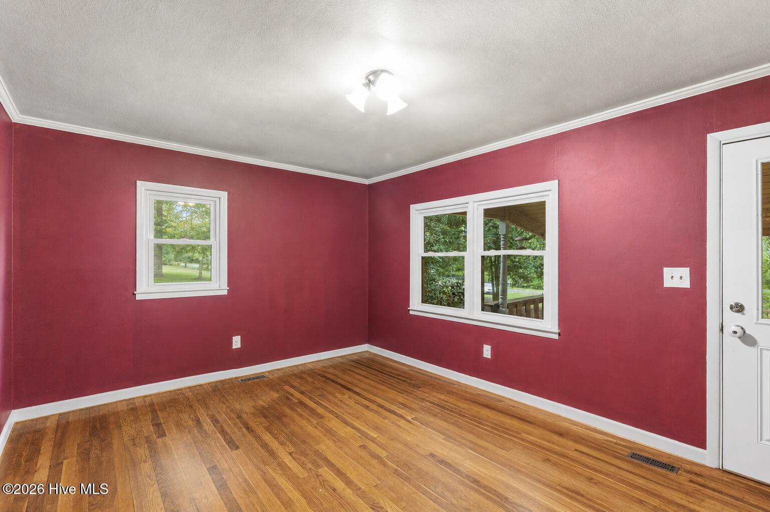 664 S Dixie Road Property Photo 11