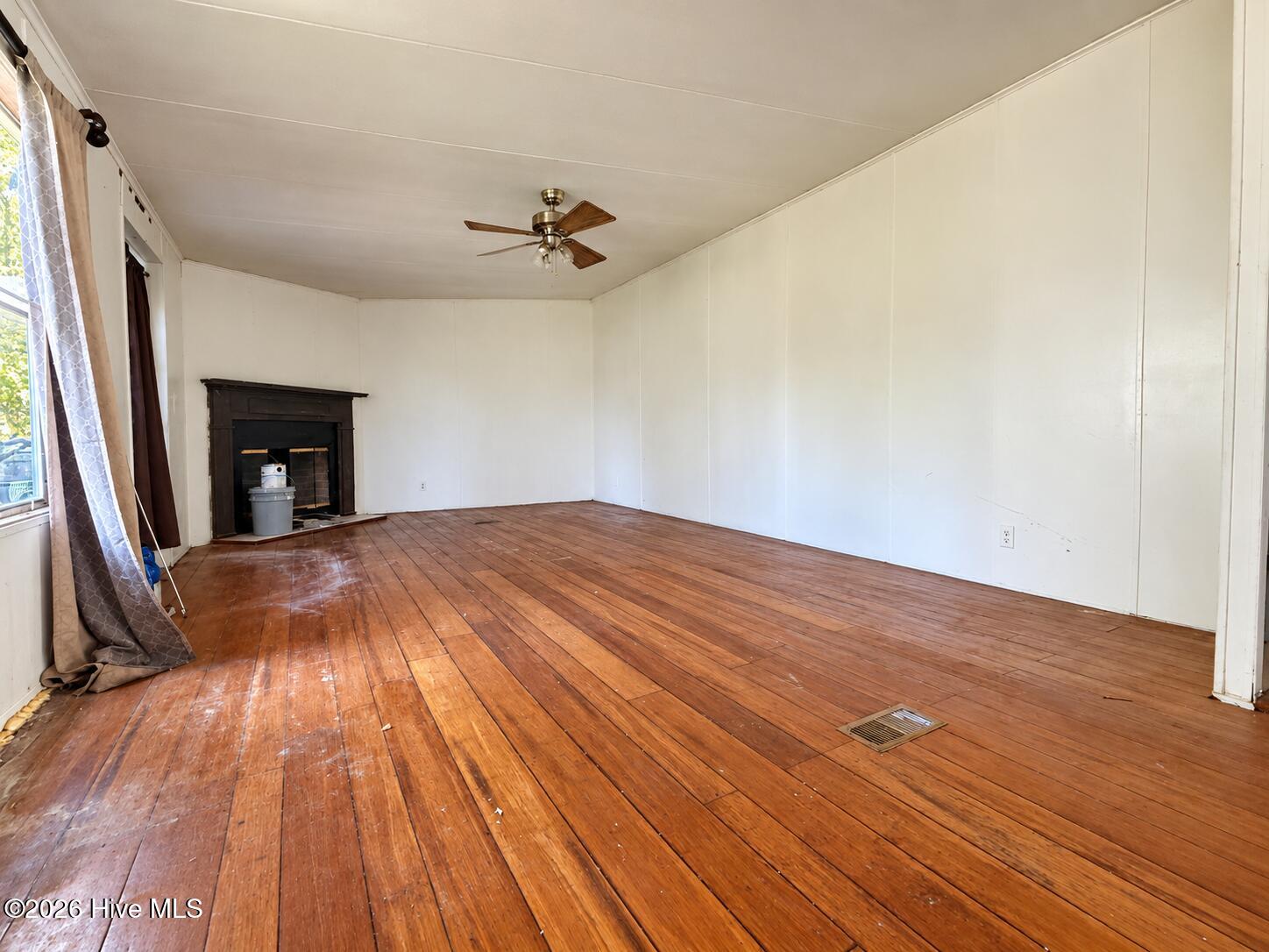 303 Evans Bass Road # B Property Photo 4