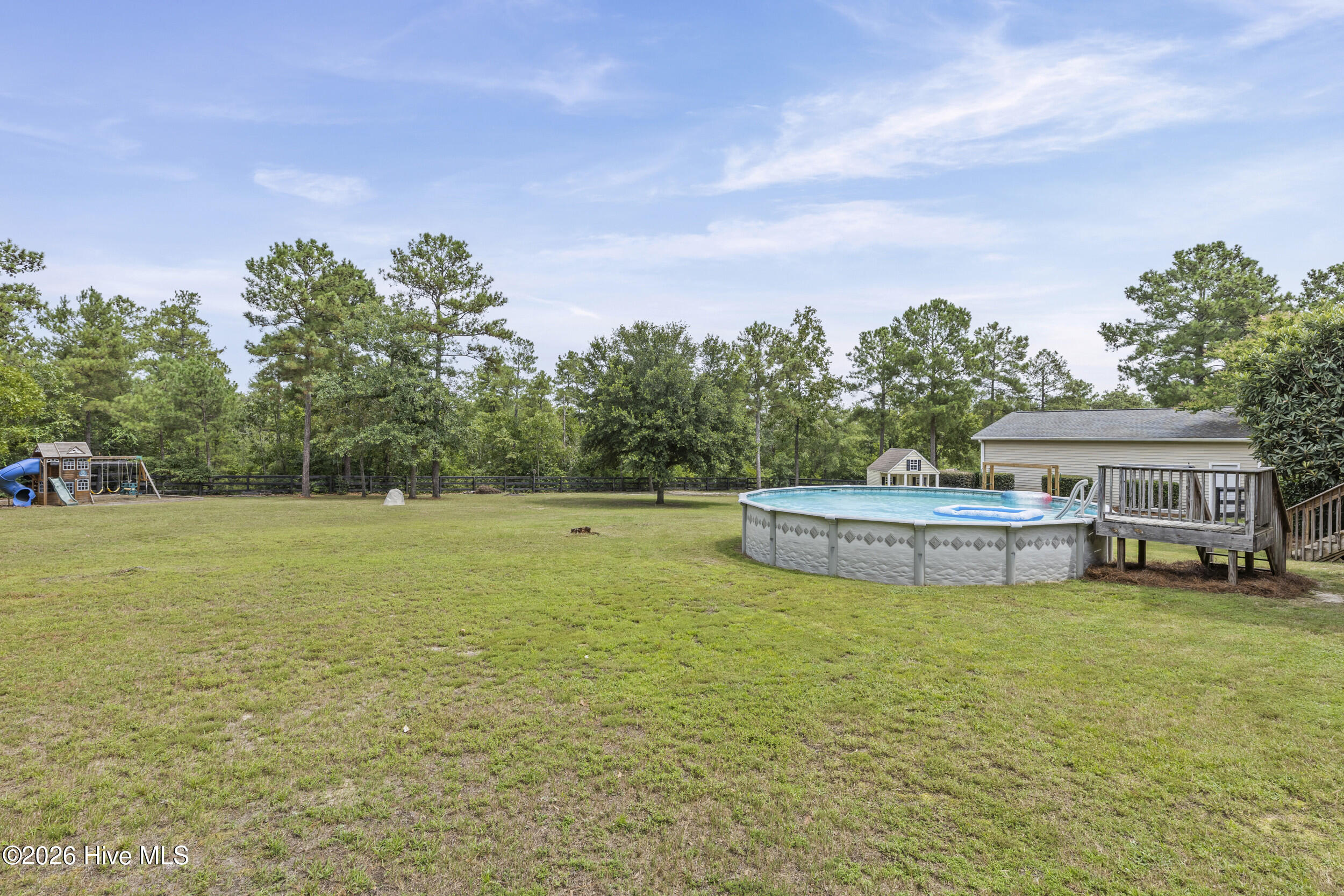 7169 Goldview Drive Property Photo 6