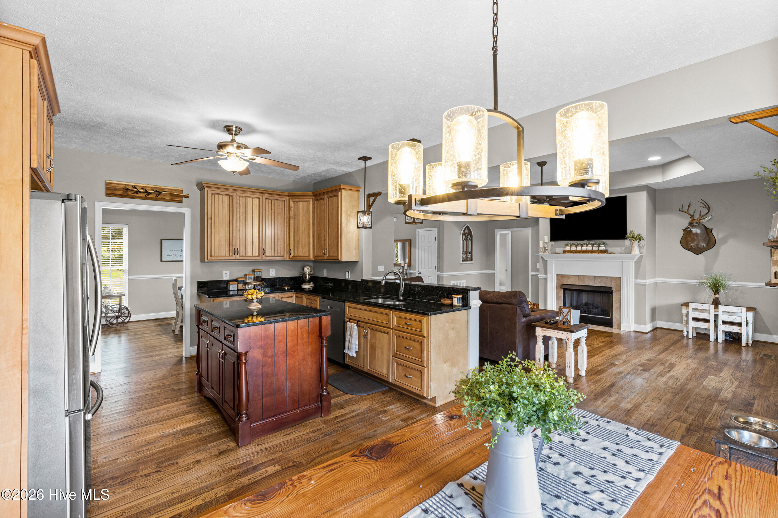 7169 Goldview Drive Property Photo 18