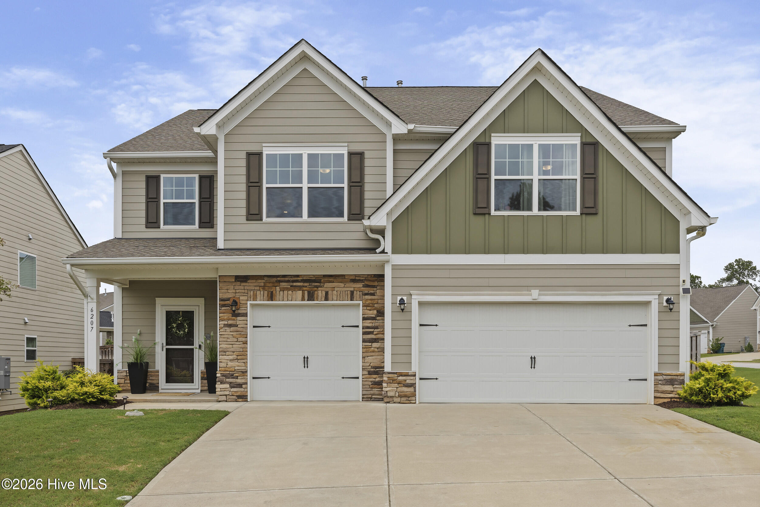 6207 High Top Lane Property Photo 2