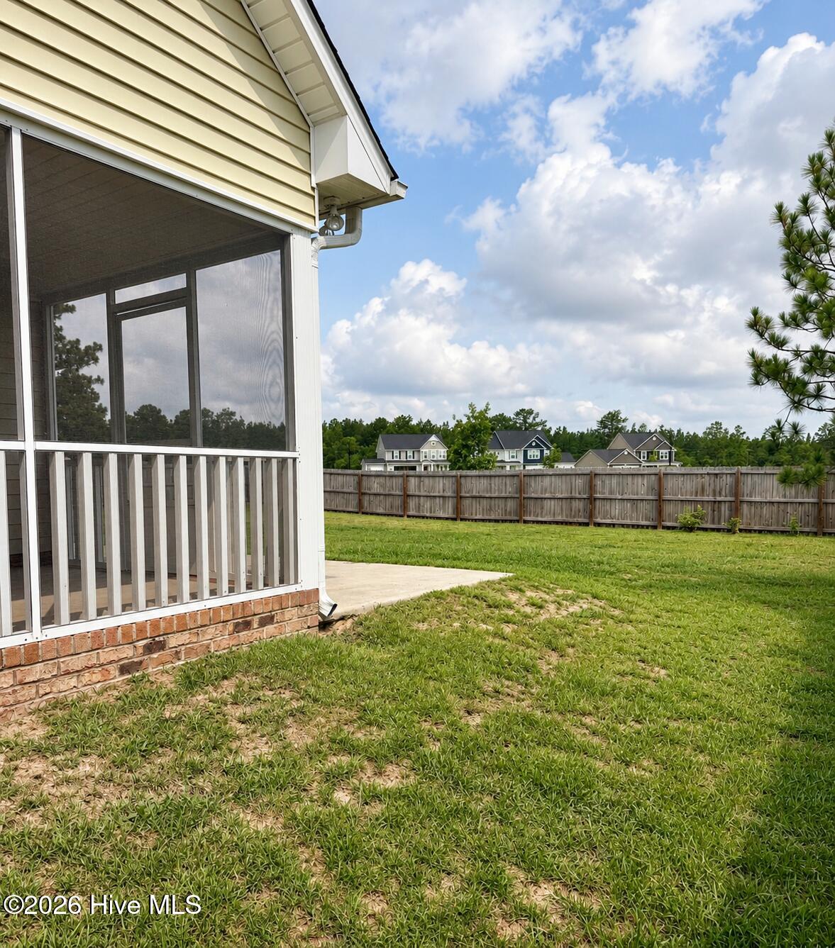 145 Wood Point Drive Property Photo 6