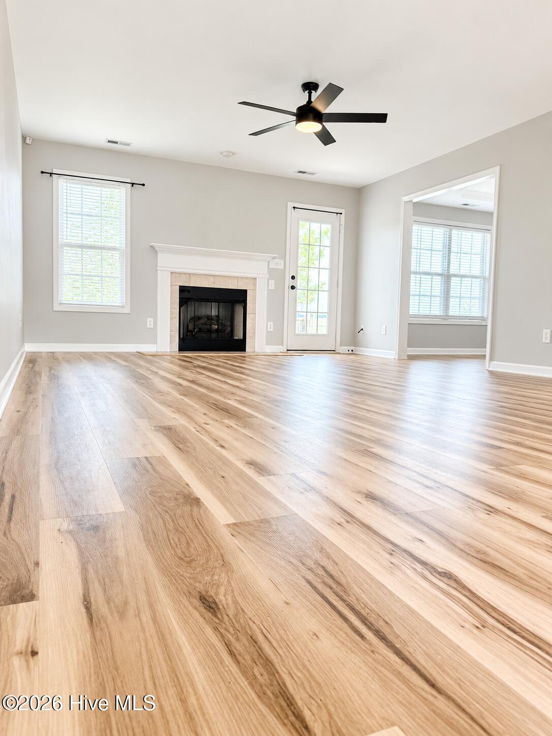 145 Wood Point Drive Property Photo 8