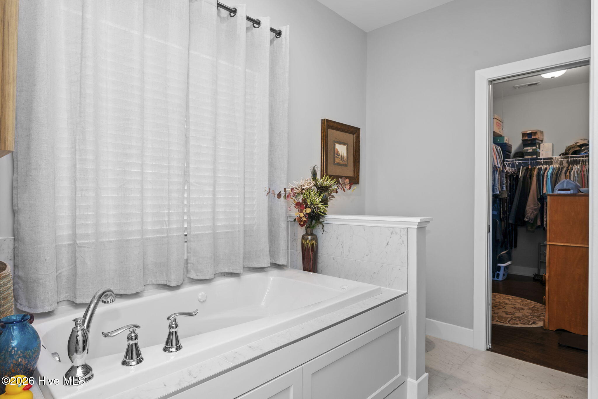 161 N Mitchell Way Property Photo 46