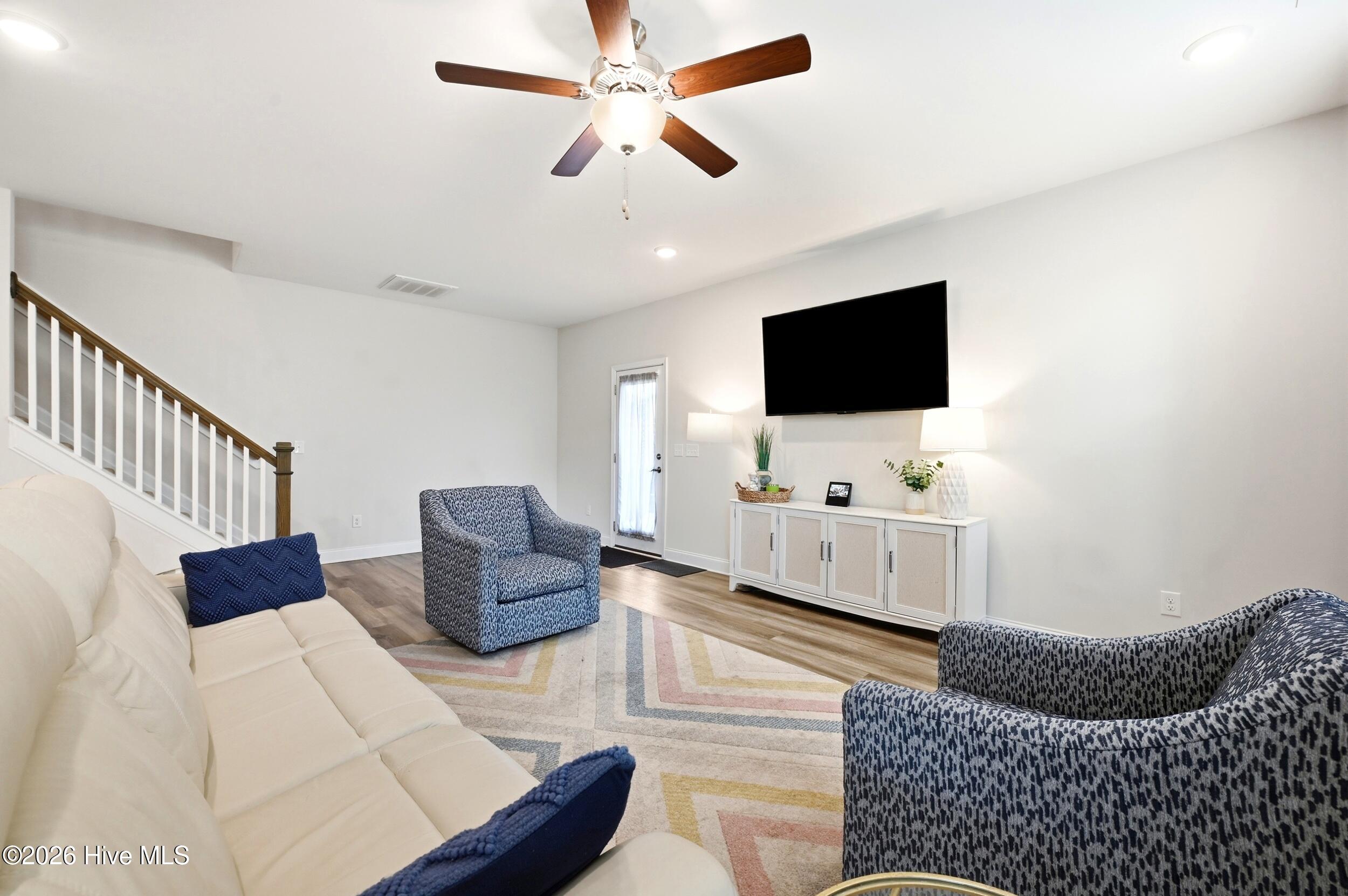 2617 Longleaf Pine Circle Property Photo 15