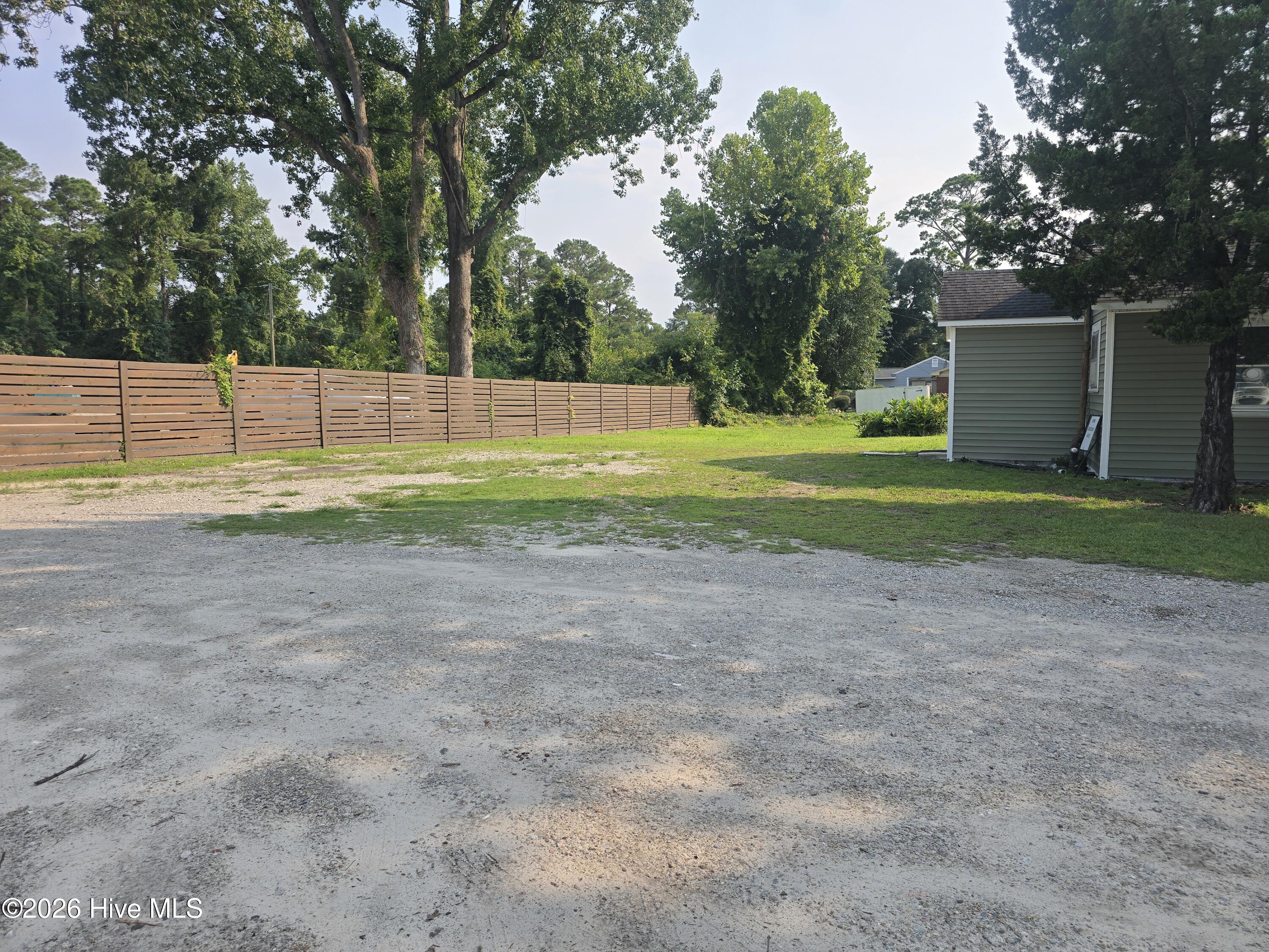 4844 Castle Hayne Road Property Photo 9
