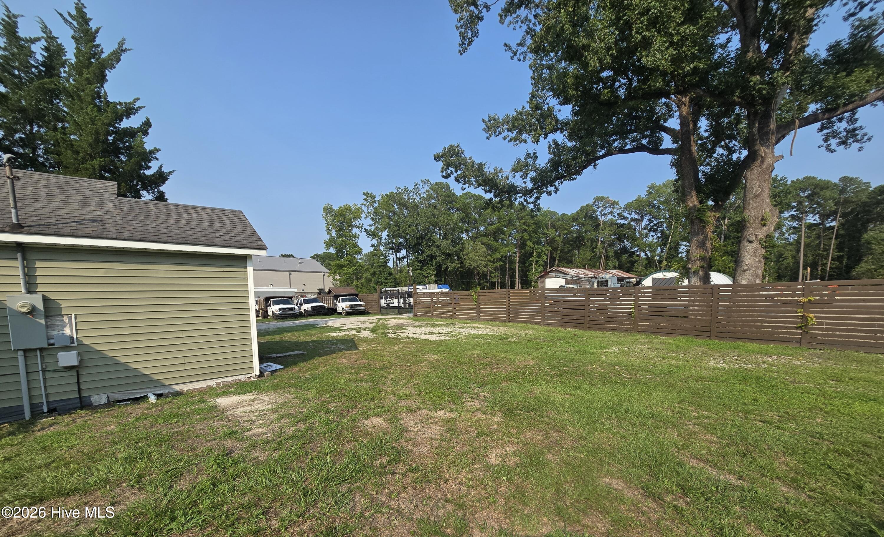 4844 Castle Hayne Road Property Photo 10