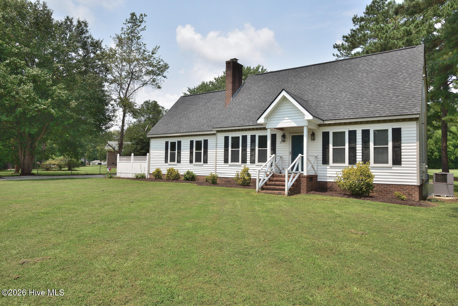1279 Ford Road