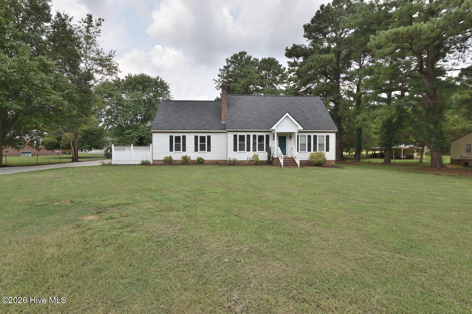 1279 Ford Road Property Photo 6
