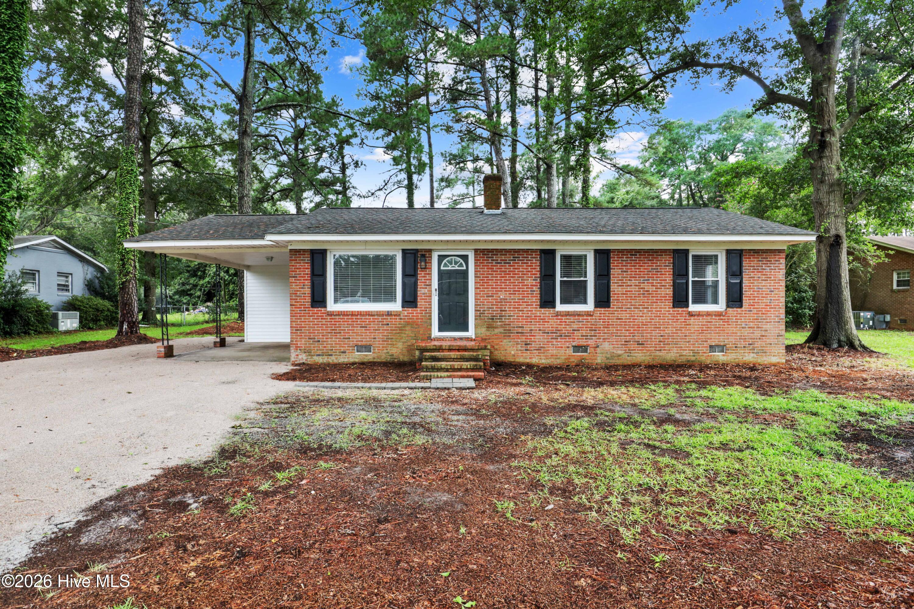 110 Gainey Drive Property Photo 1