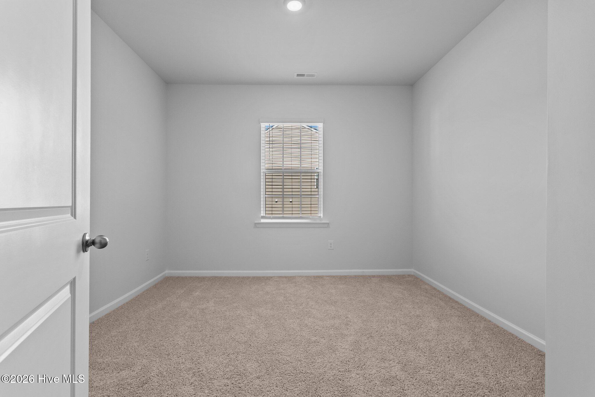 284 Robert Place Property Photo 10
