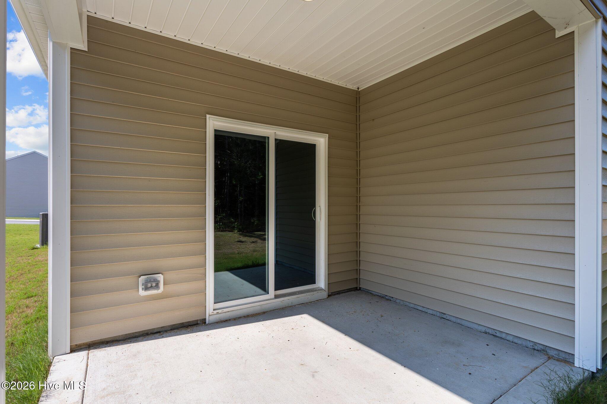 284 Robert Place Property Photo 30