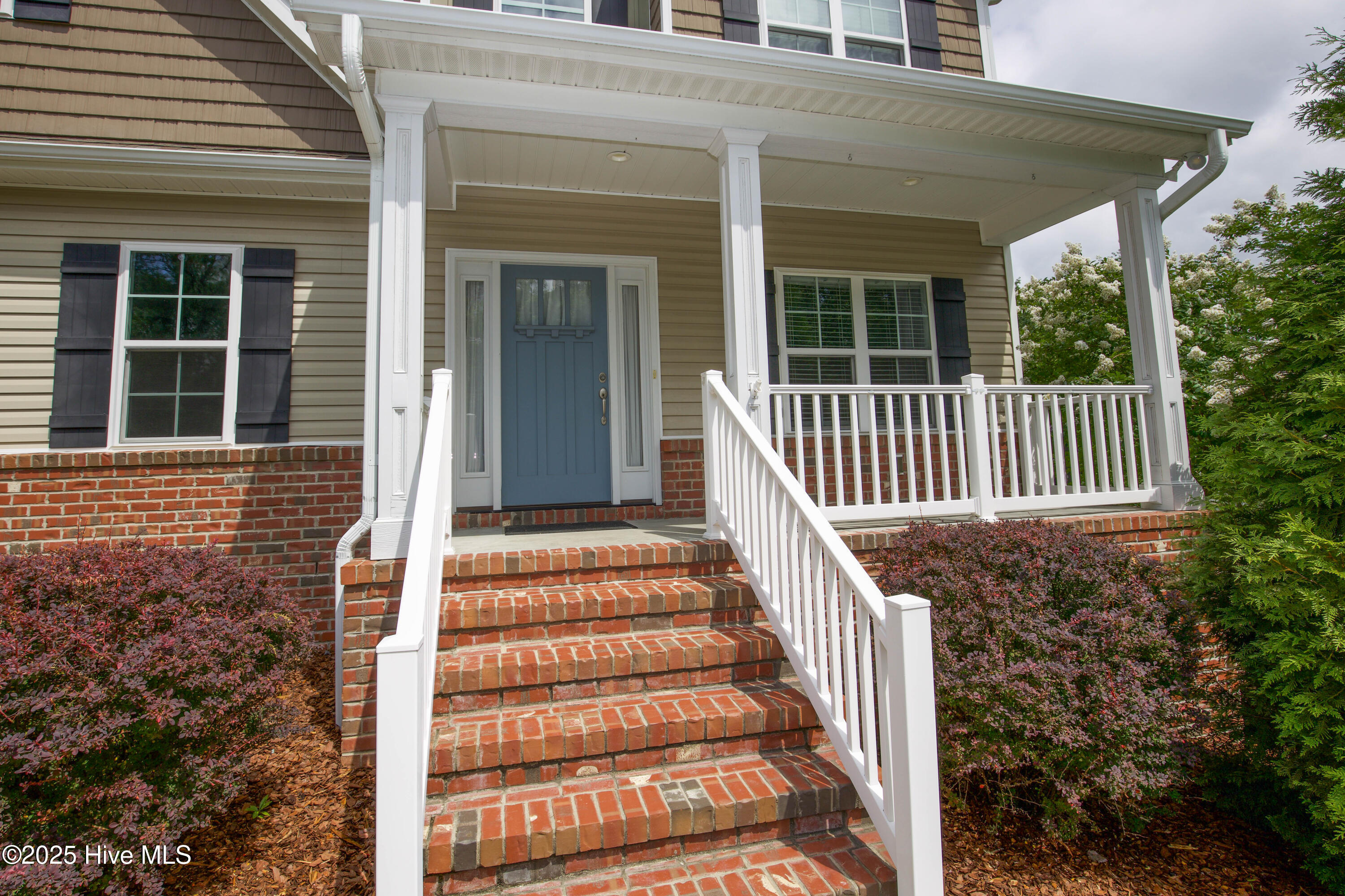 25 Forrest Drive Property Photo 3