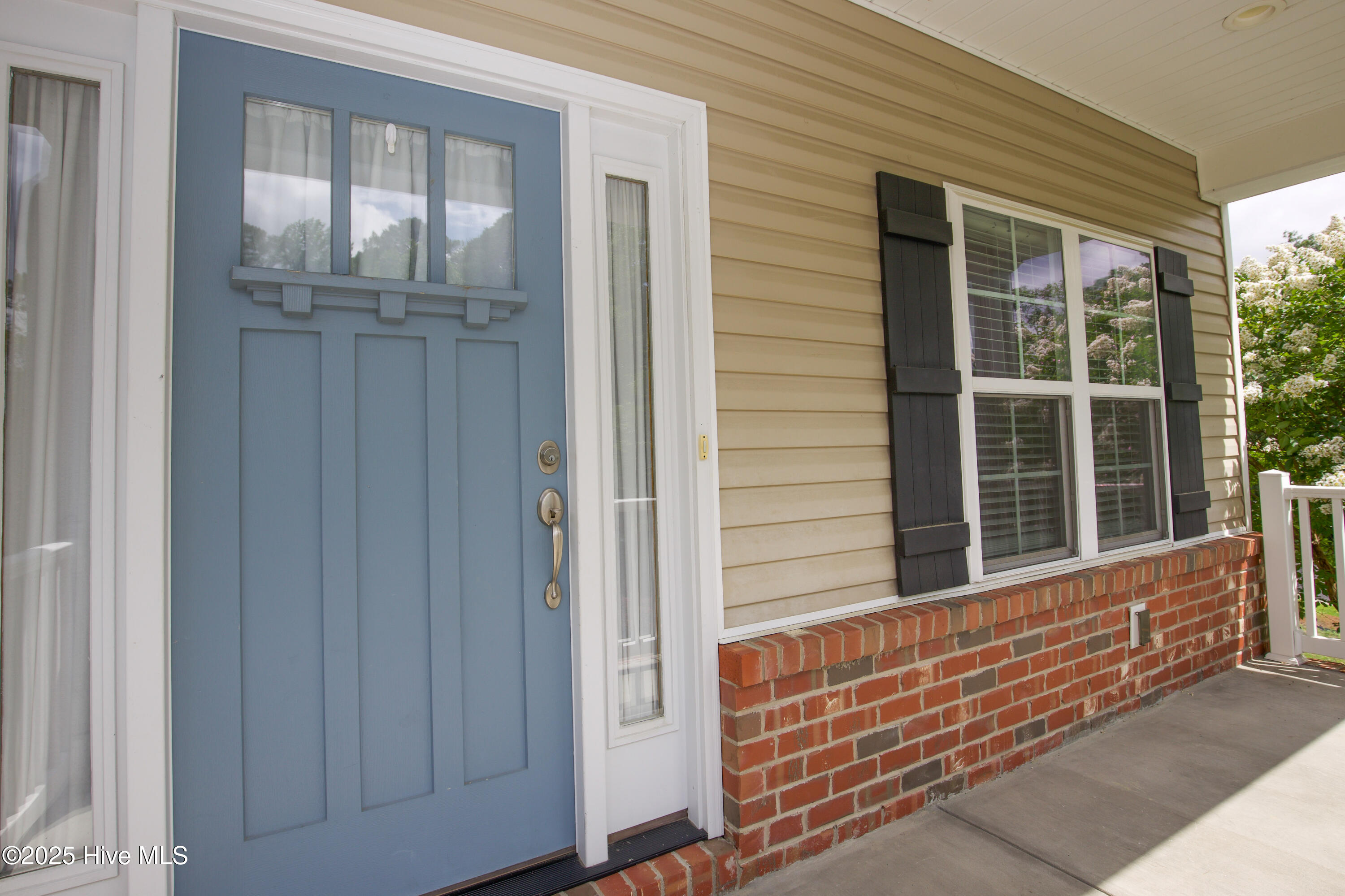 25 Forrest Drive Property Photo 5