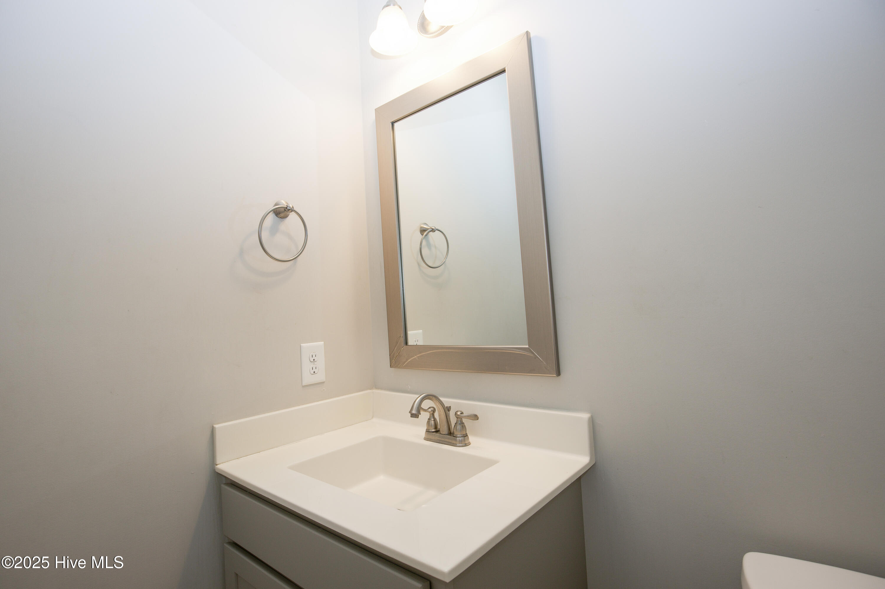 25 Forrest Drive Property Photo 15