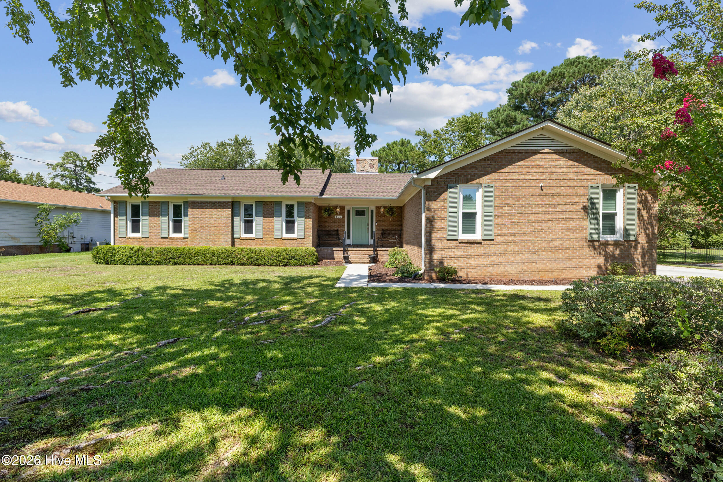 409 Derby Down Way Property Photo 1