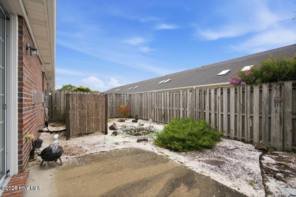 5006 Carleton Drive Unit 113 Property Photo 32