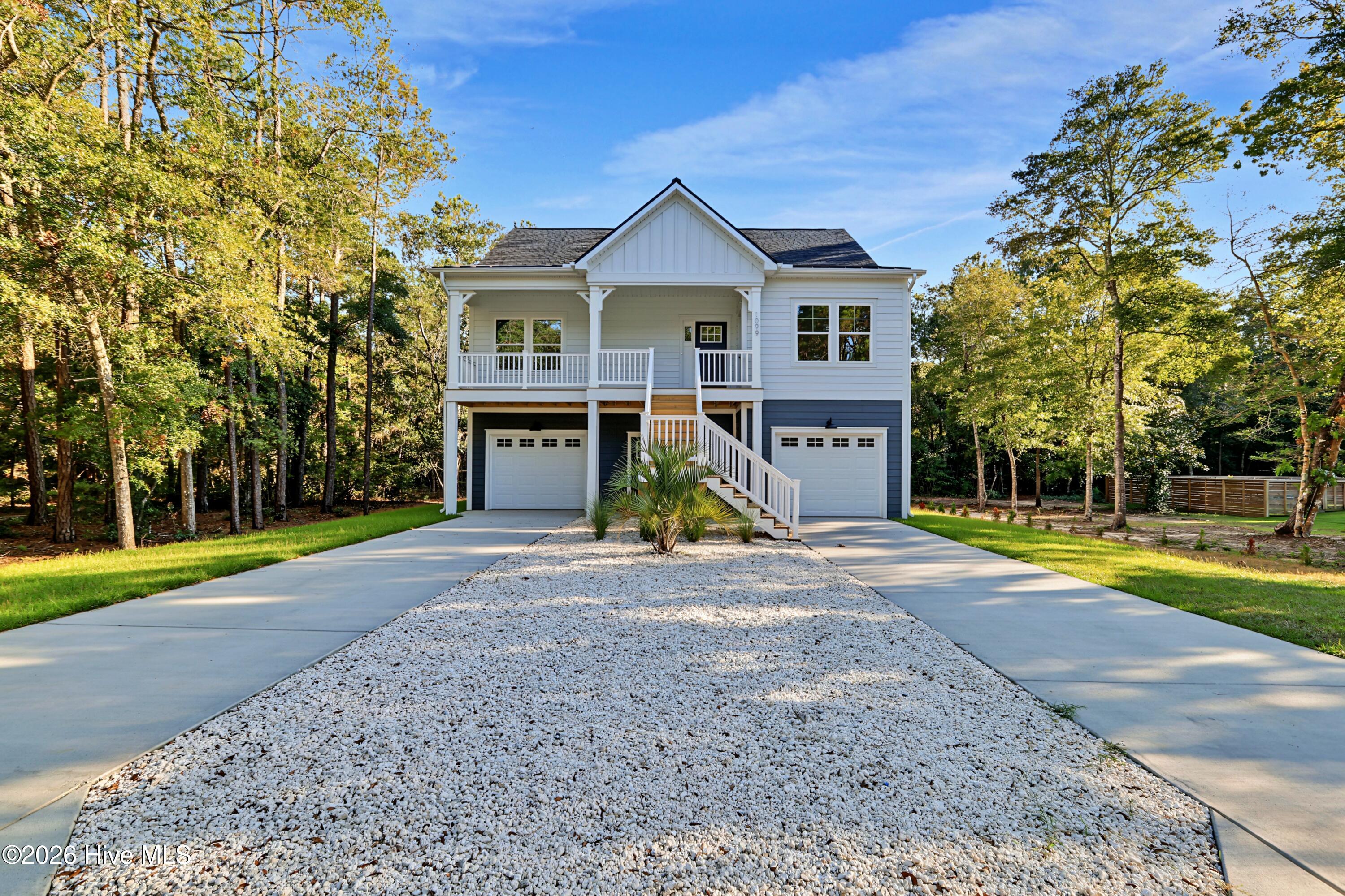 1099 Ferry Landing Drive Sw Property Photo 2