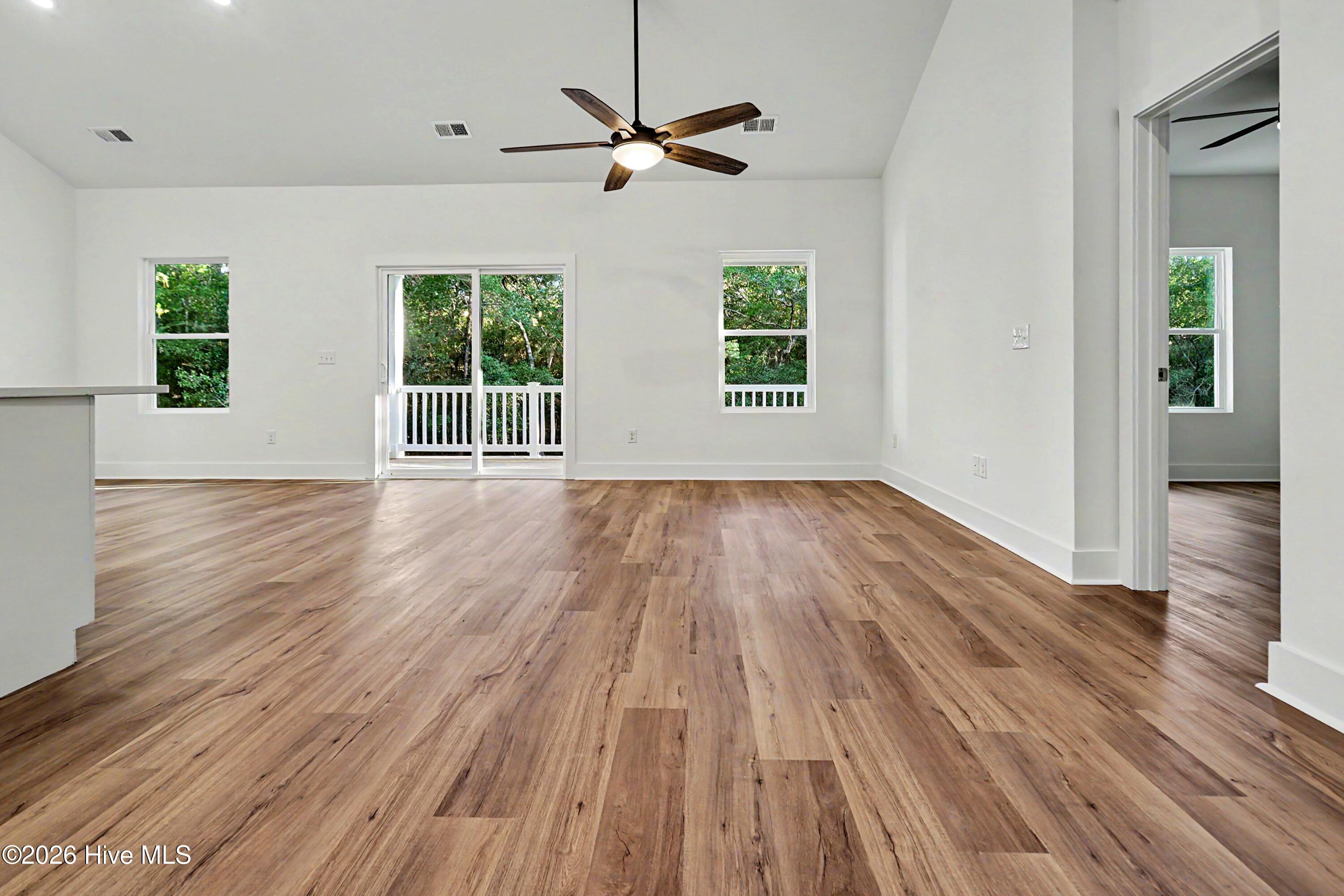 1099 Ferry Landing Drive Sw Property Photo 29