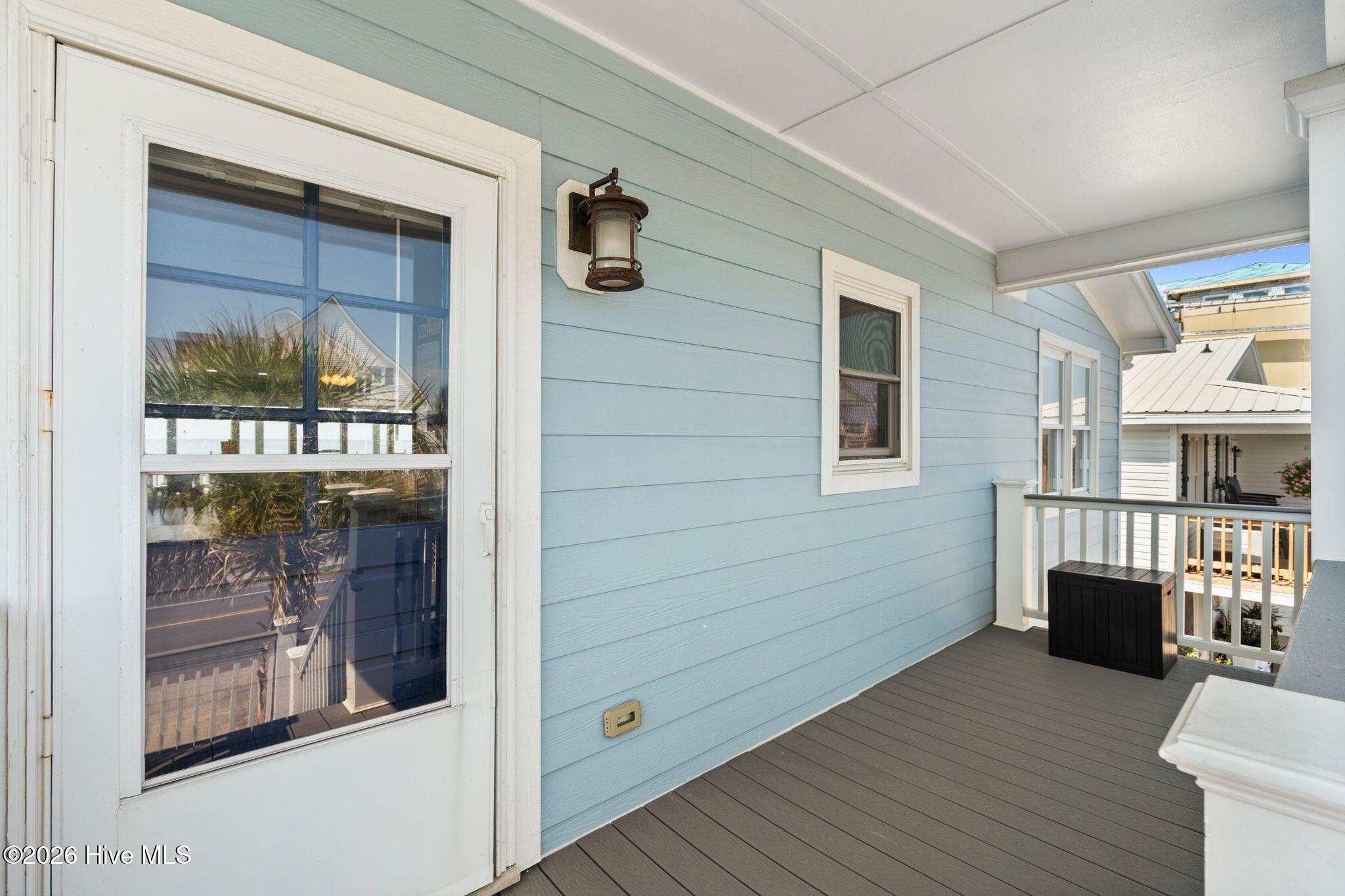145 Ocean Boulevard W Property Photo 7