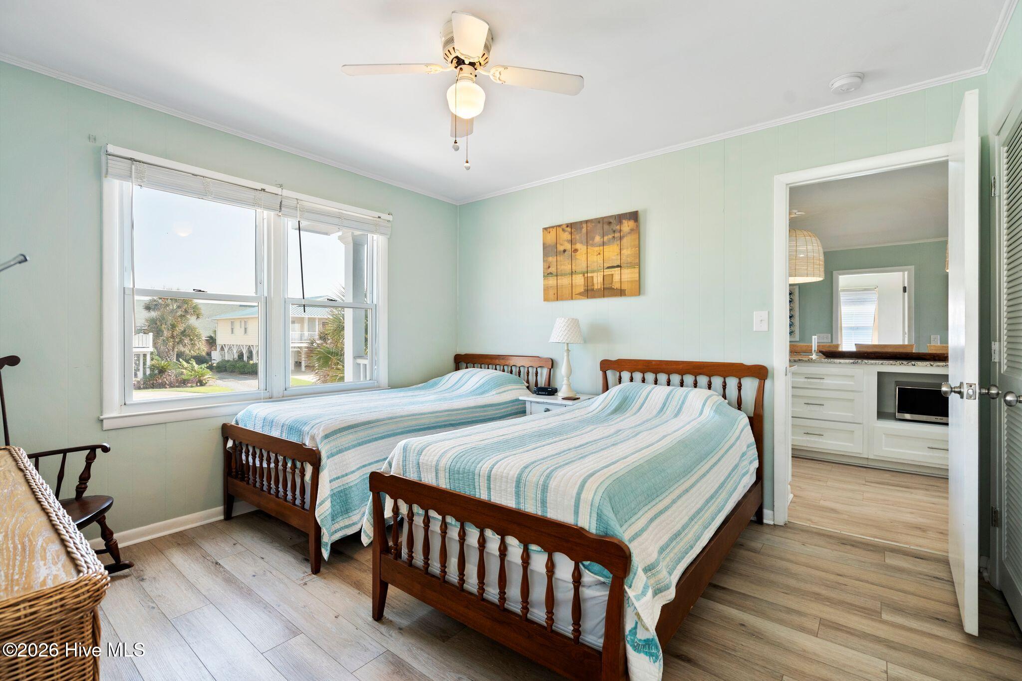 145 Ocean Boulevard W Property Photo 13