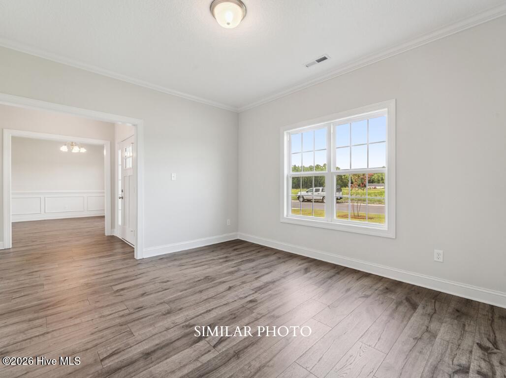 401 Hashmark Court Property Photo 3