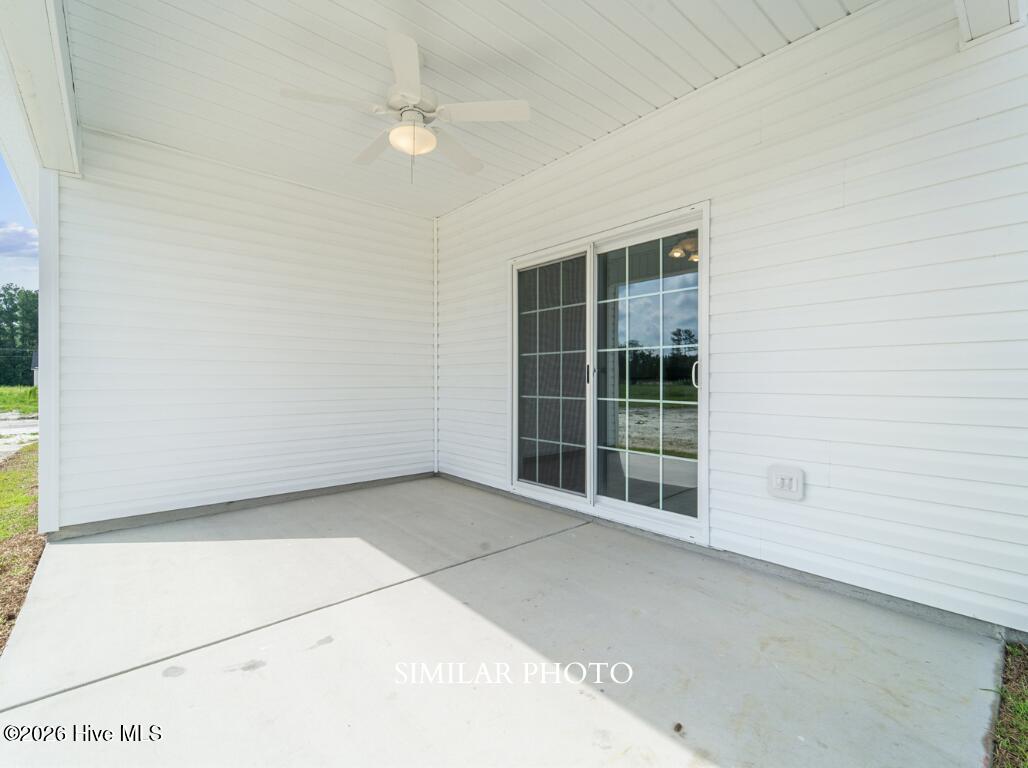 401 Hashmark Court Property Photo 37