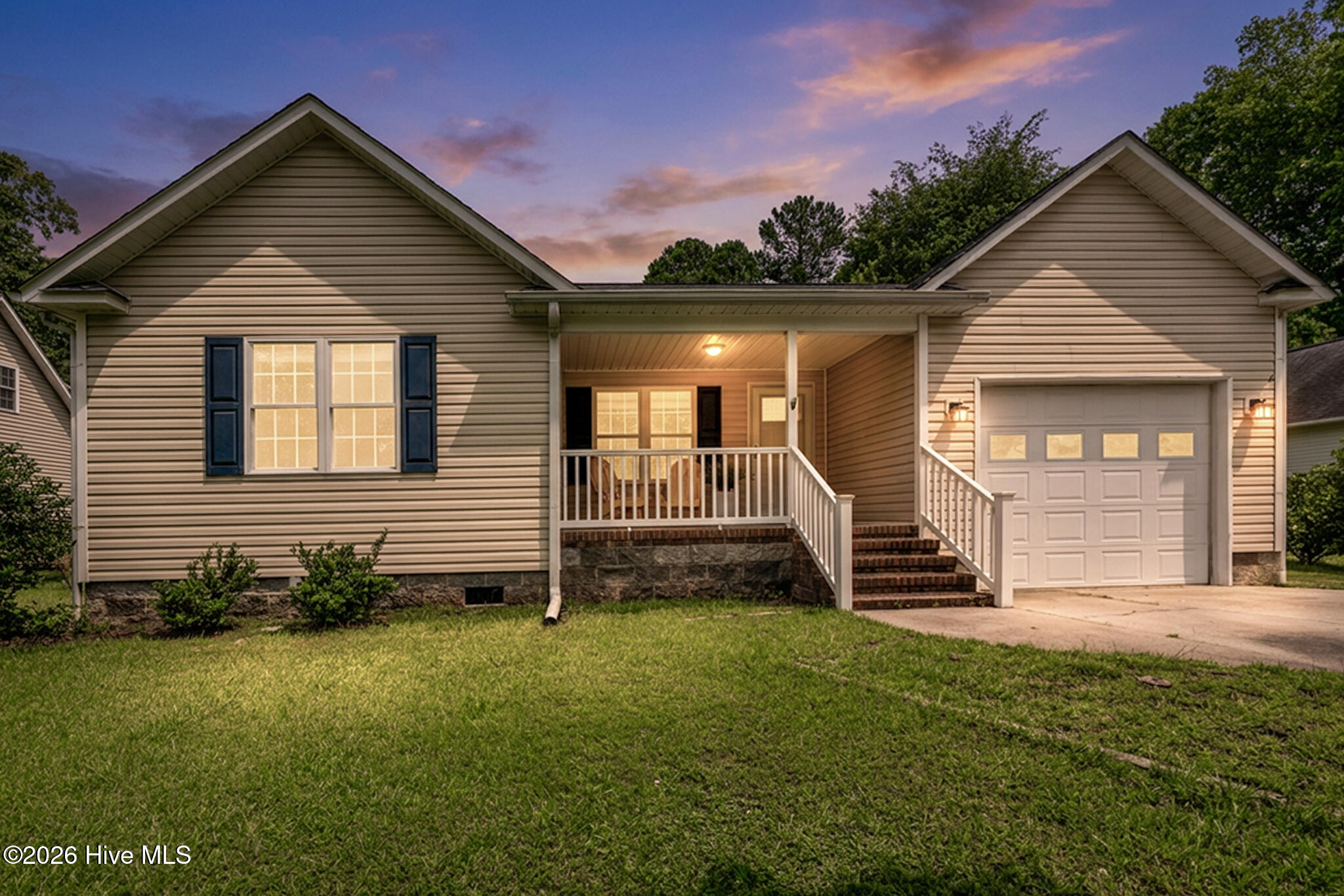 122 Laura Drive Property Photo 6