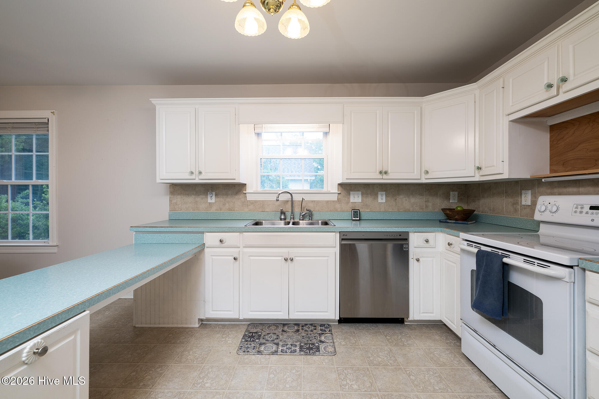 122 Laura Drive Property Photo 15